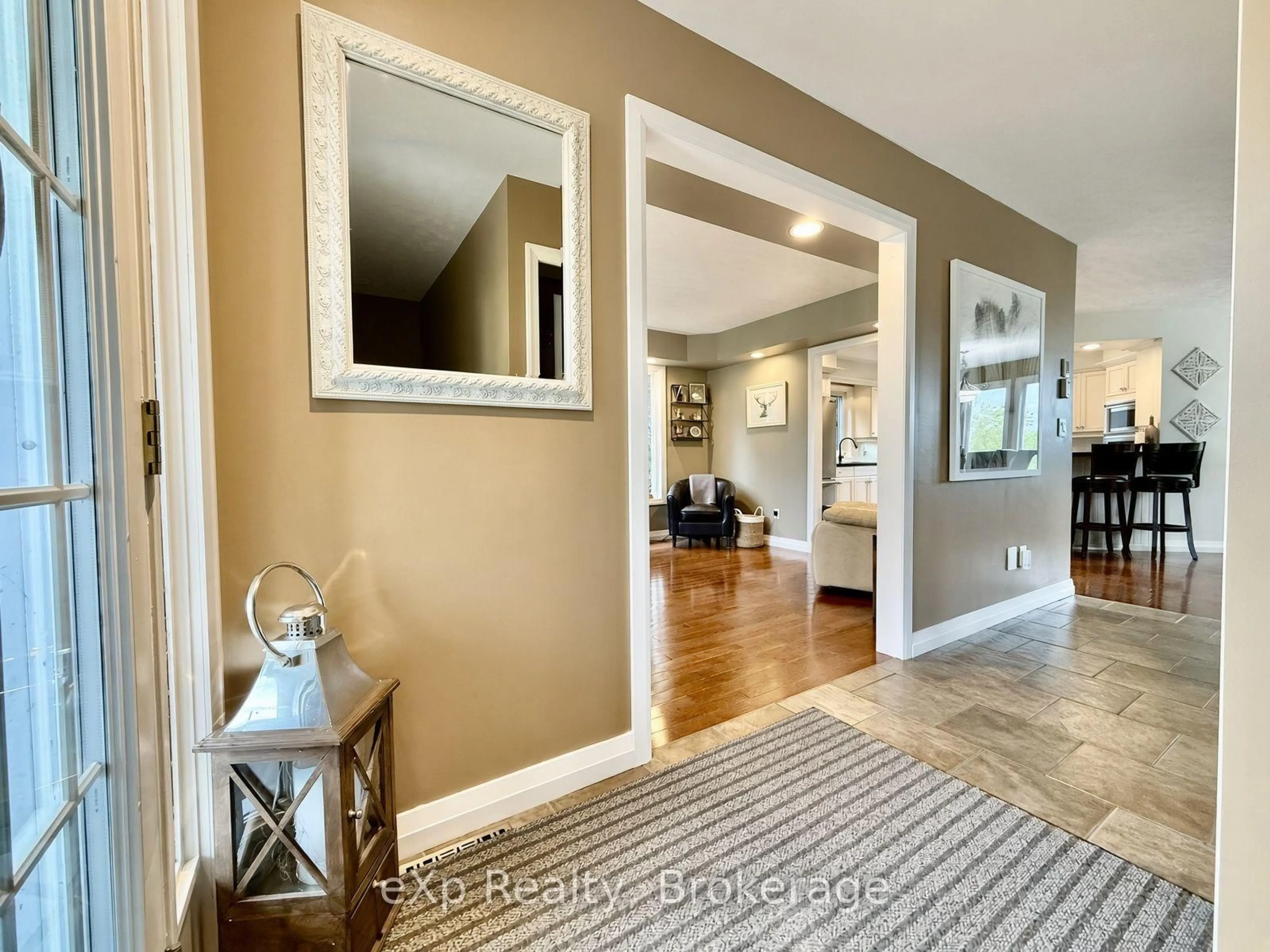 Indoor entryway for 3 GRAY Crt, South Bruce Ontario N0G 2J0