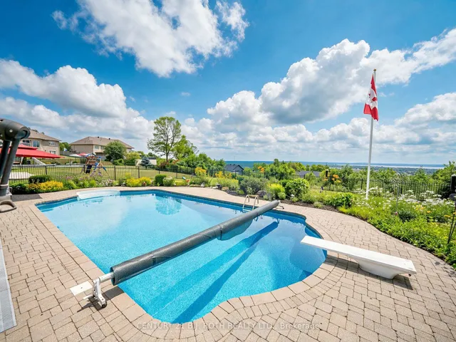 6 Mapleview Pl, North Bay 4