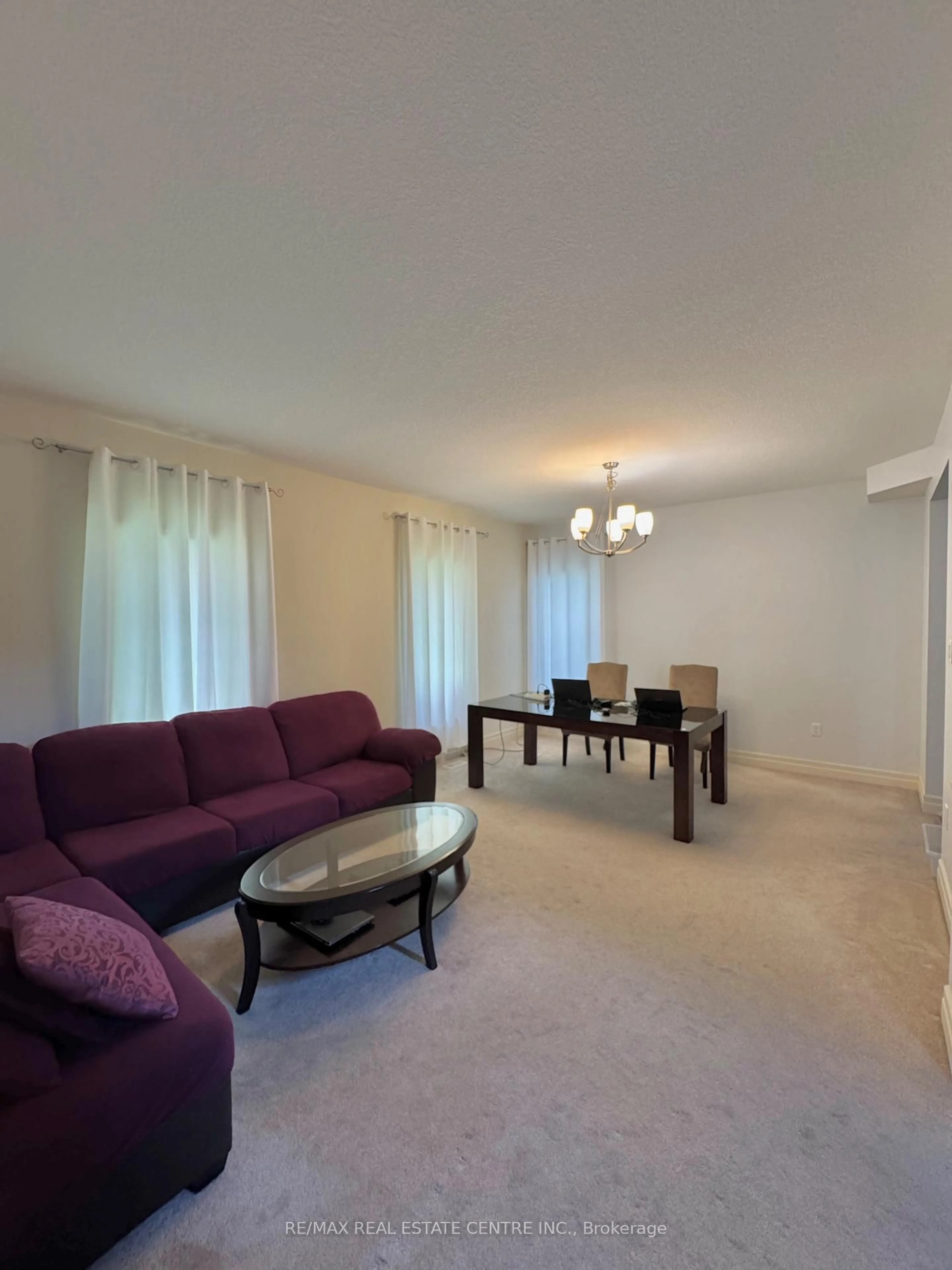 Living room with furniture, unknown for 32 Hodgson Dr, Guelph Ontario N1L 0K2