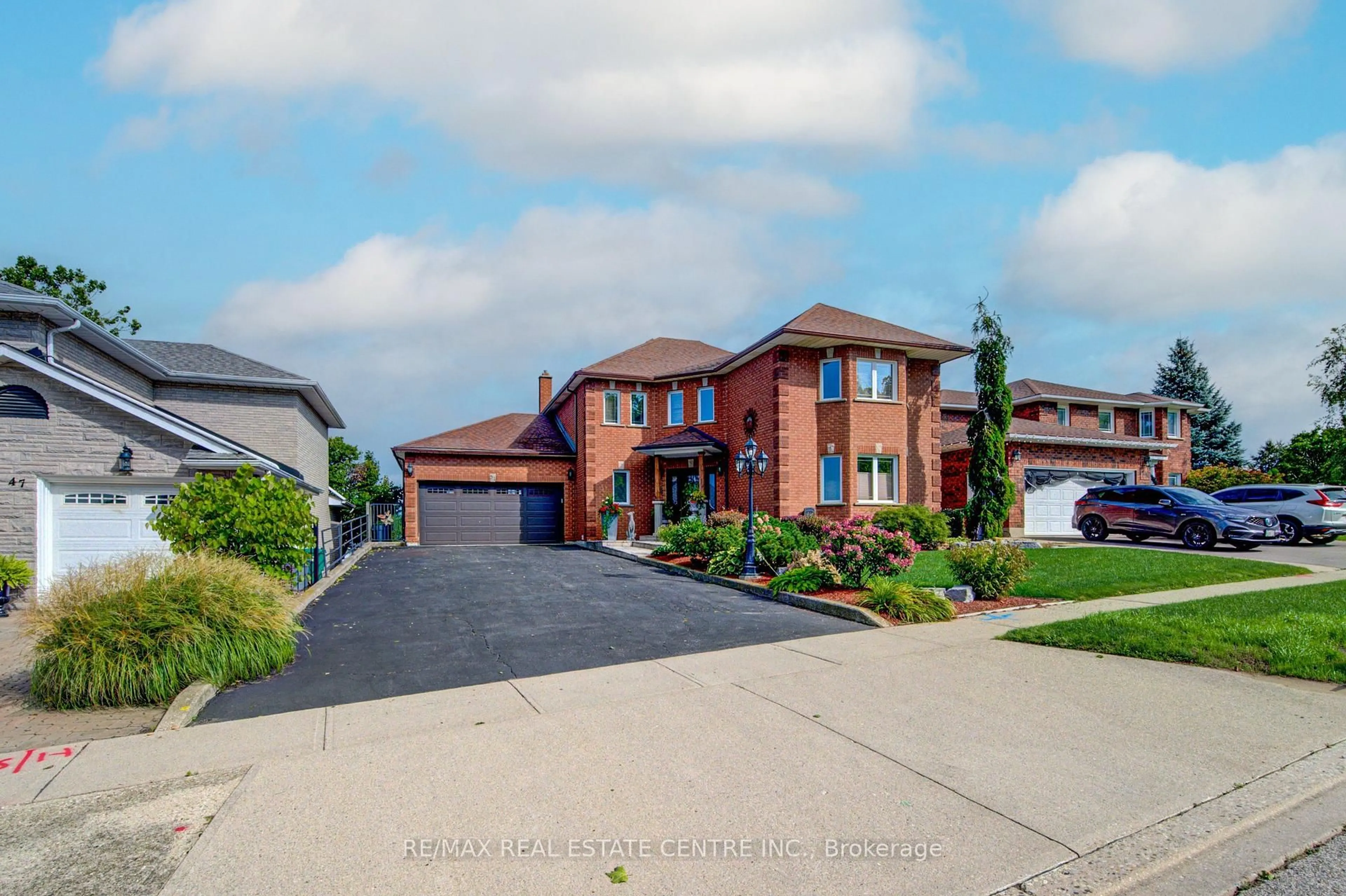 Home with brick exterior material, street for 51 Copperfield Dr, Cambridge Ontario N1R 8A4