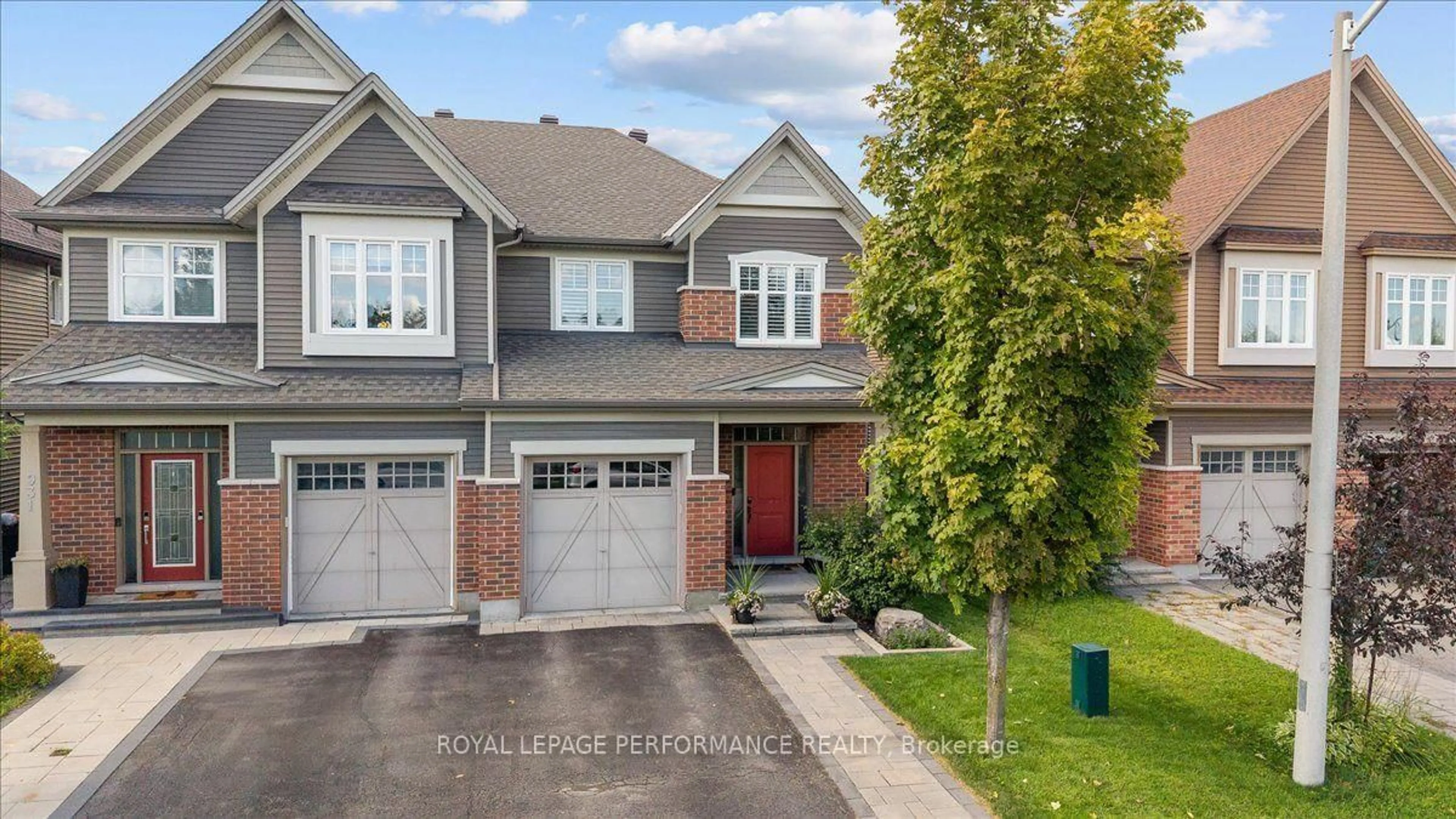 Home with brick exterior material, street for 929 Verbena Cres, Ottawa Ontario K1T 0K4