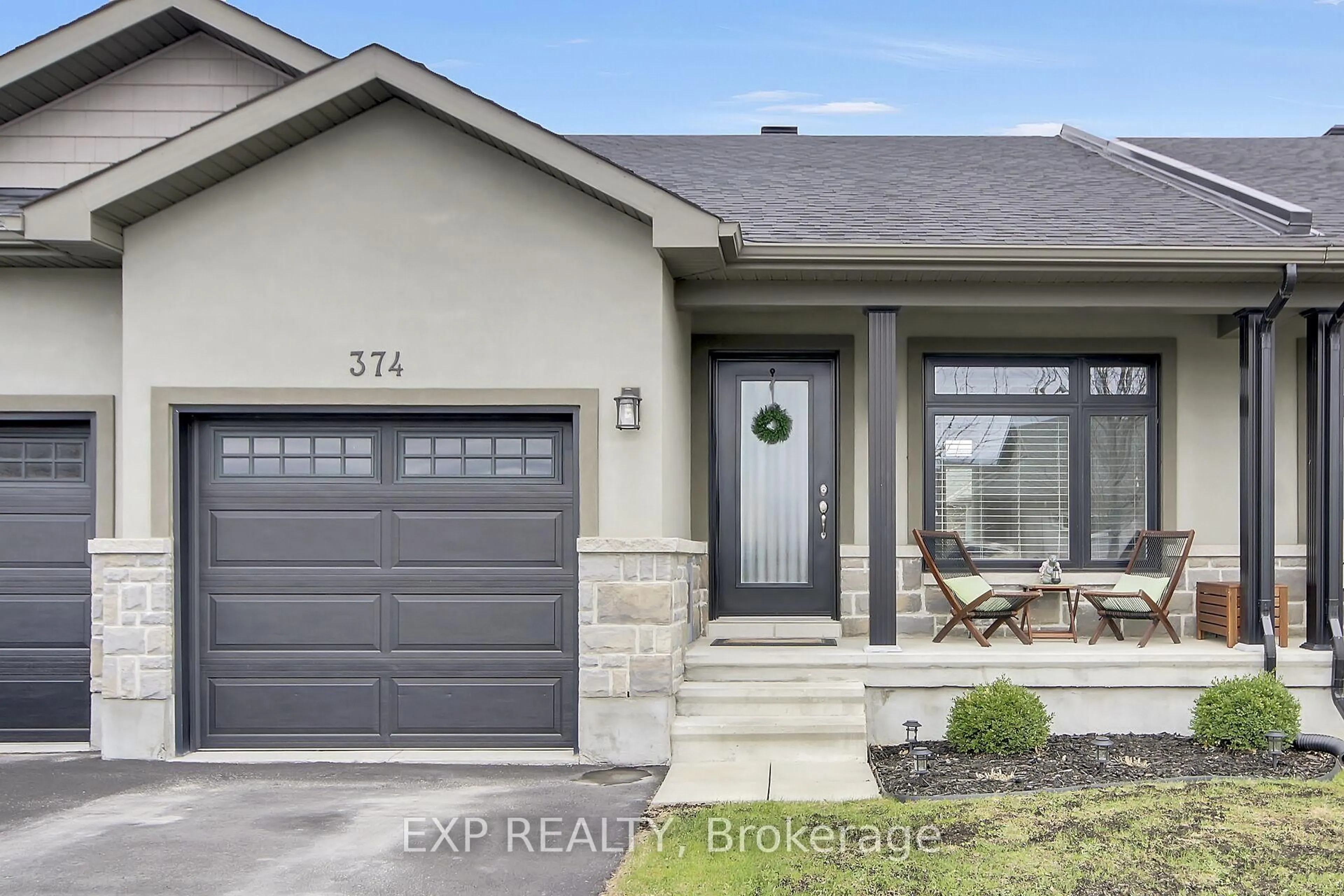 Unknown for 374 Honeyborne St, Almonte Ontario K0A 1A0