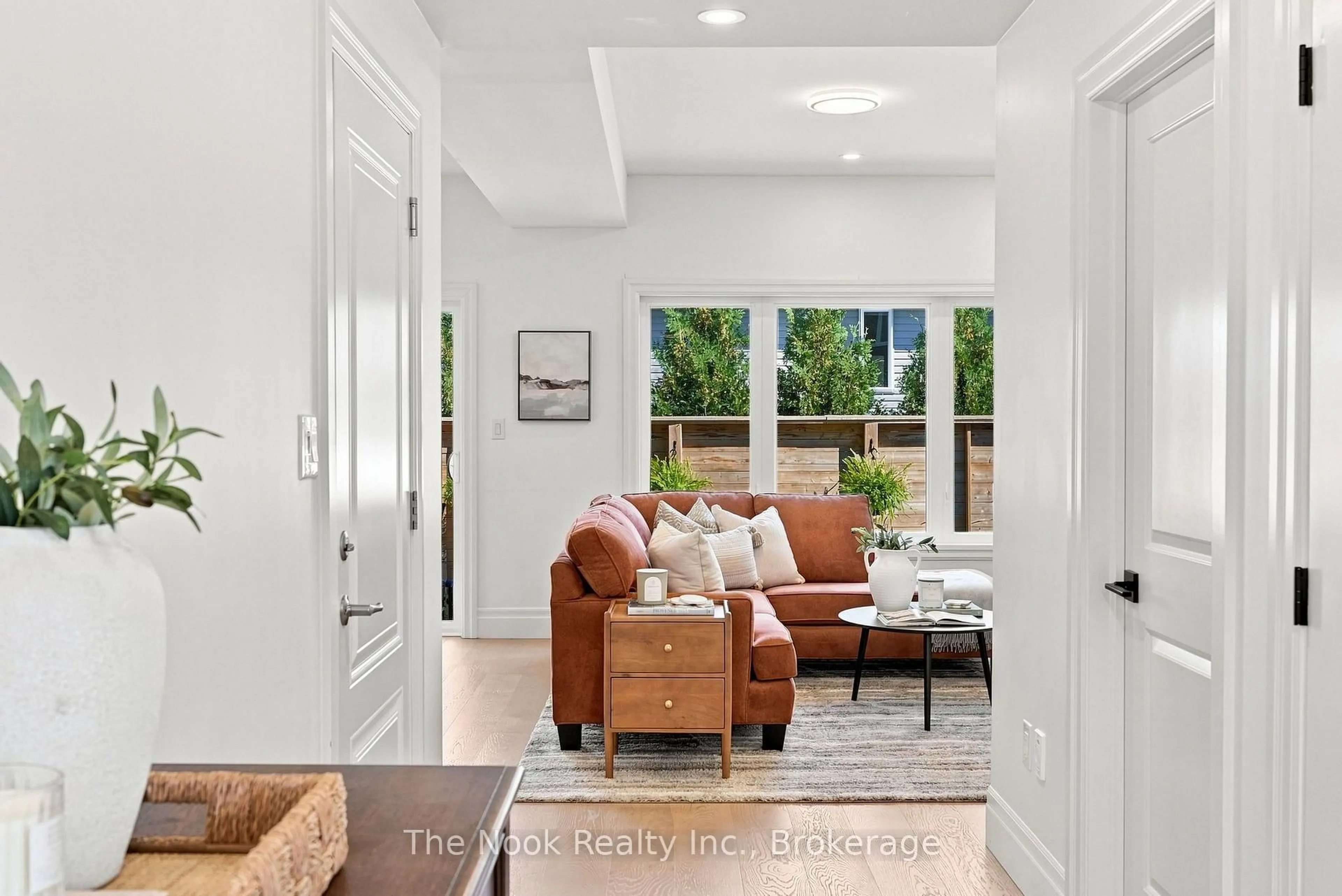 Indoor entryway for 30 Campbell Cres, Prince Edward County Ontario K0K 2T0