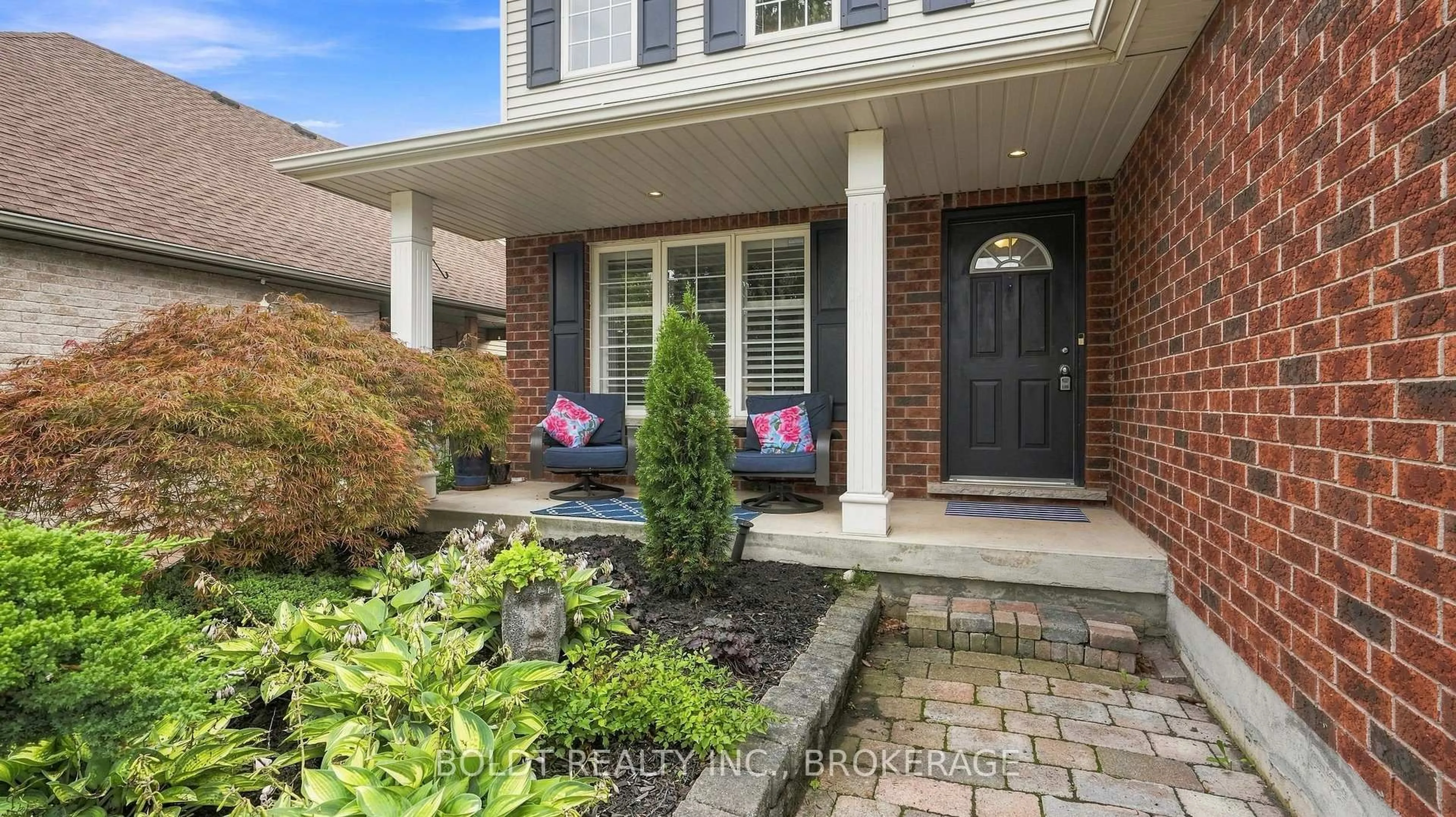 Home with brick exterior material, street for 4 Arlene St, St. Catharines Ontario L2S 4C9