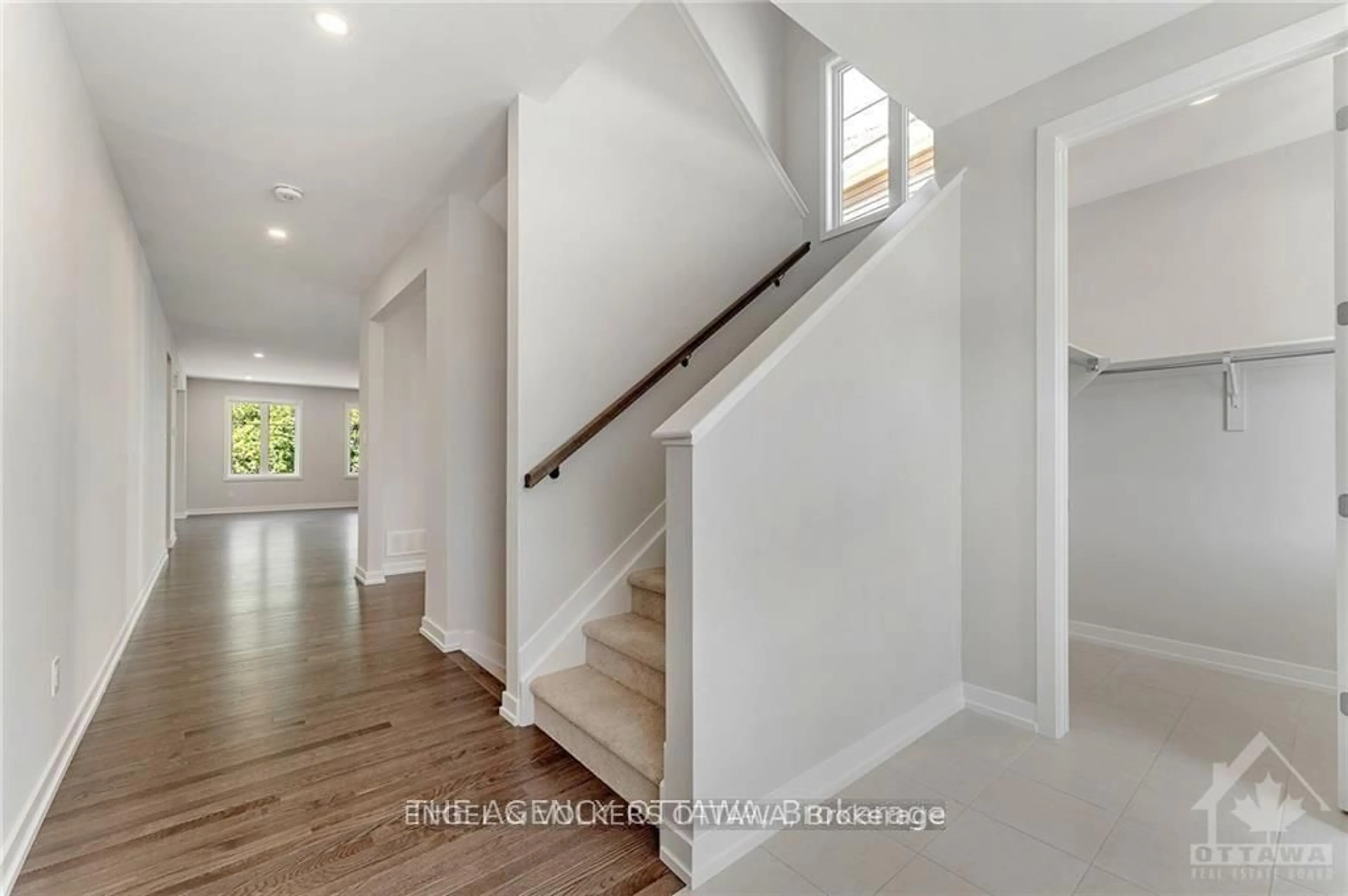 Unknown for 89 Hackamore Cres, Richmond Ontario K0A 2Z0