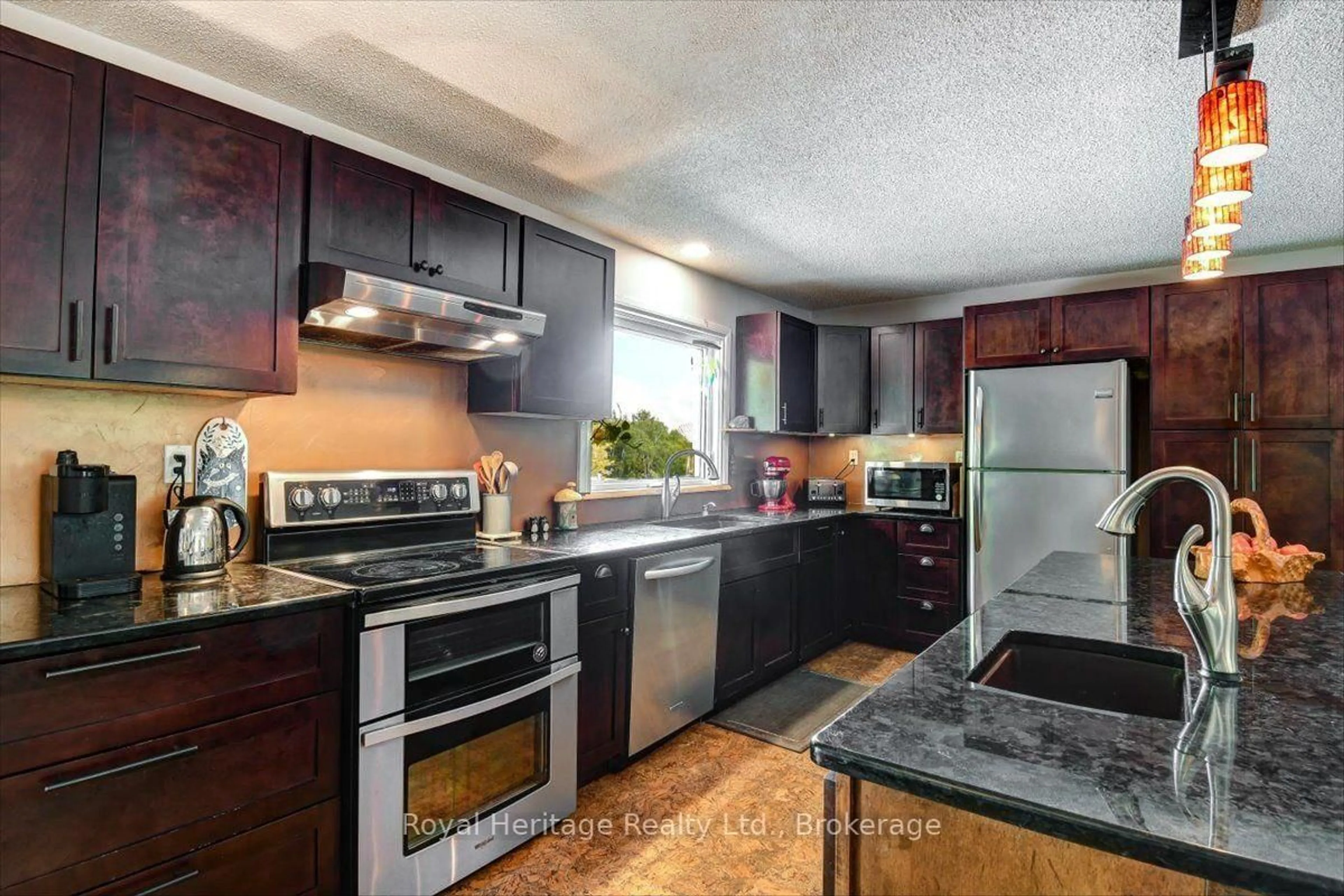 Unknown for 174 Bierworth Rd, Bancroft Ontario K0L 1C0