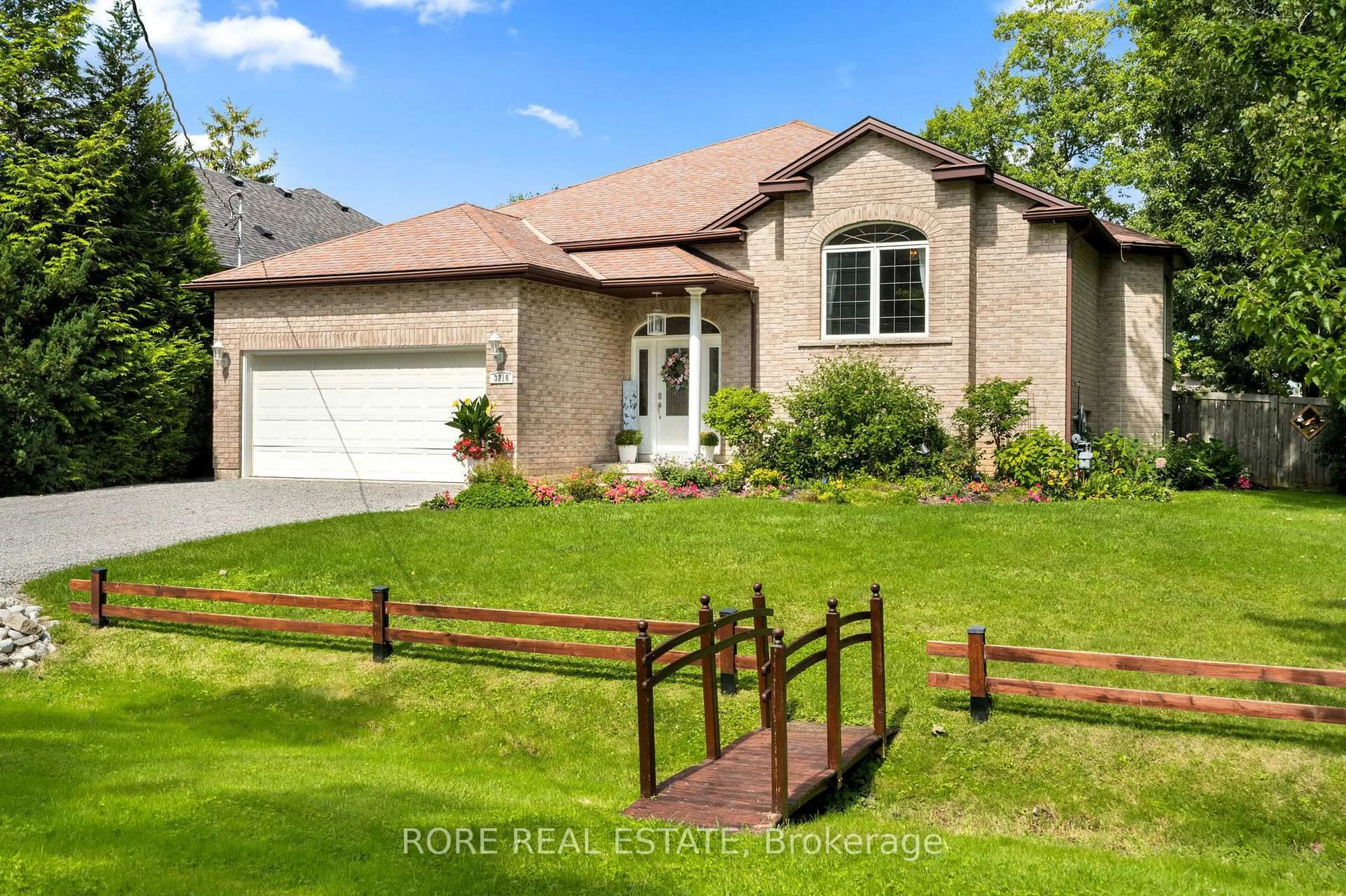 Home with brick exterior material, street for 3216 Grove Ave, Fort Erie Ontario L0S 1N0