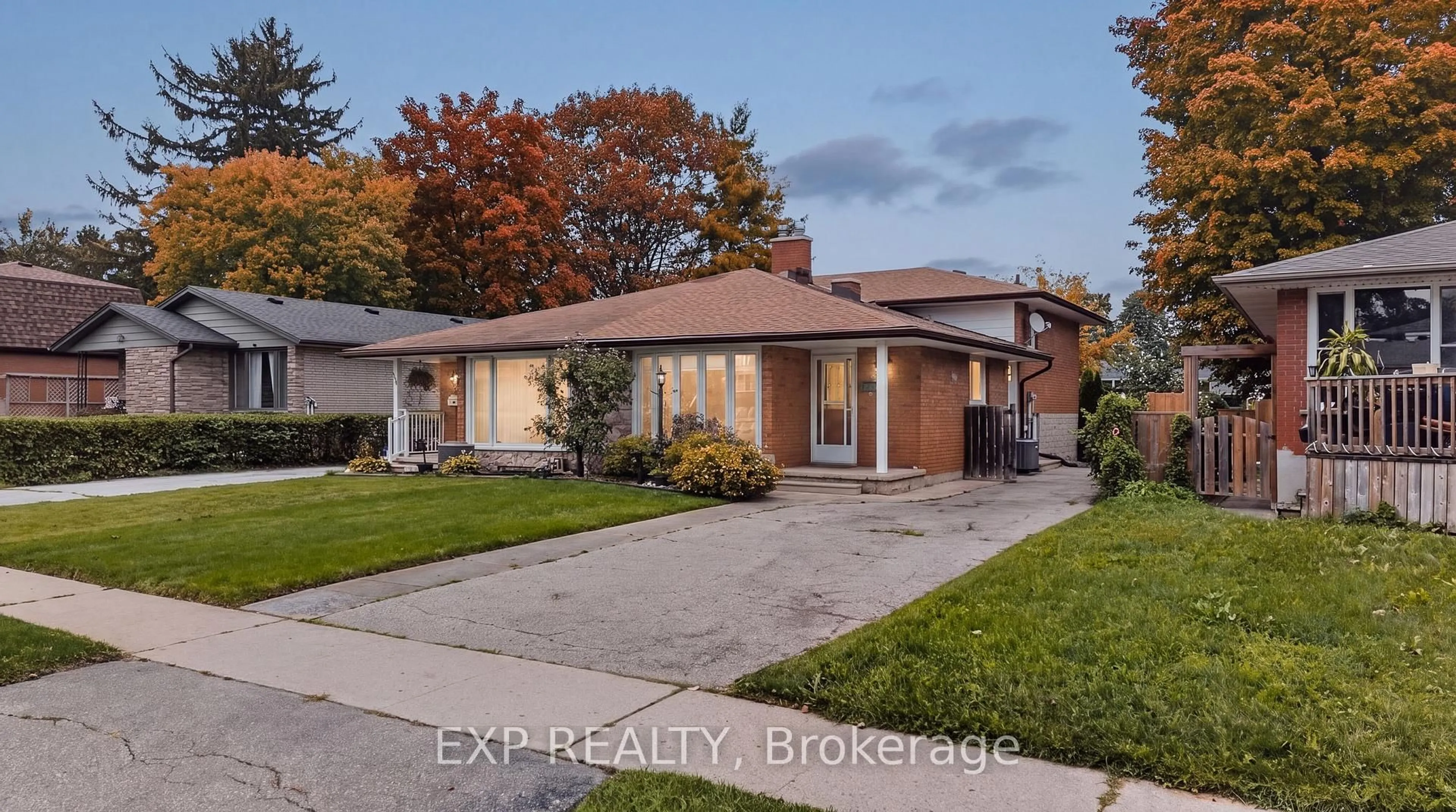 Home with brick exterior material, street for 1393 Pineview Ave, Cambridge Ontario N3H 4K4