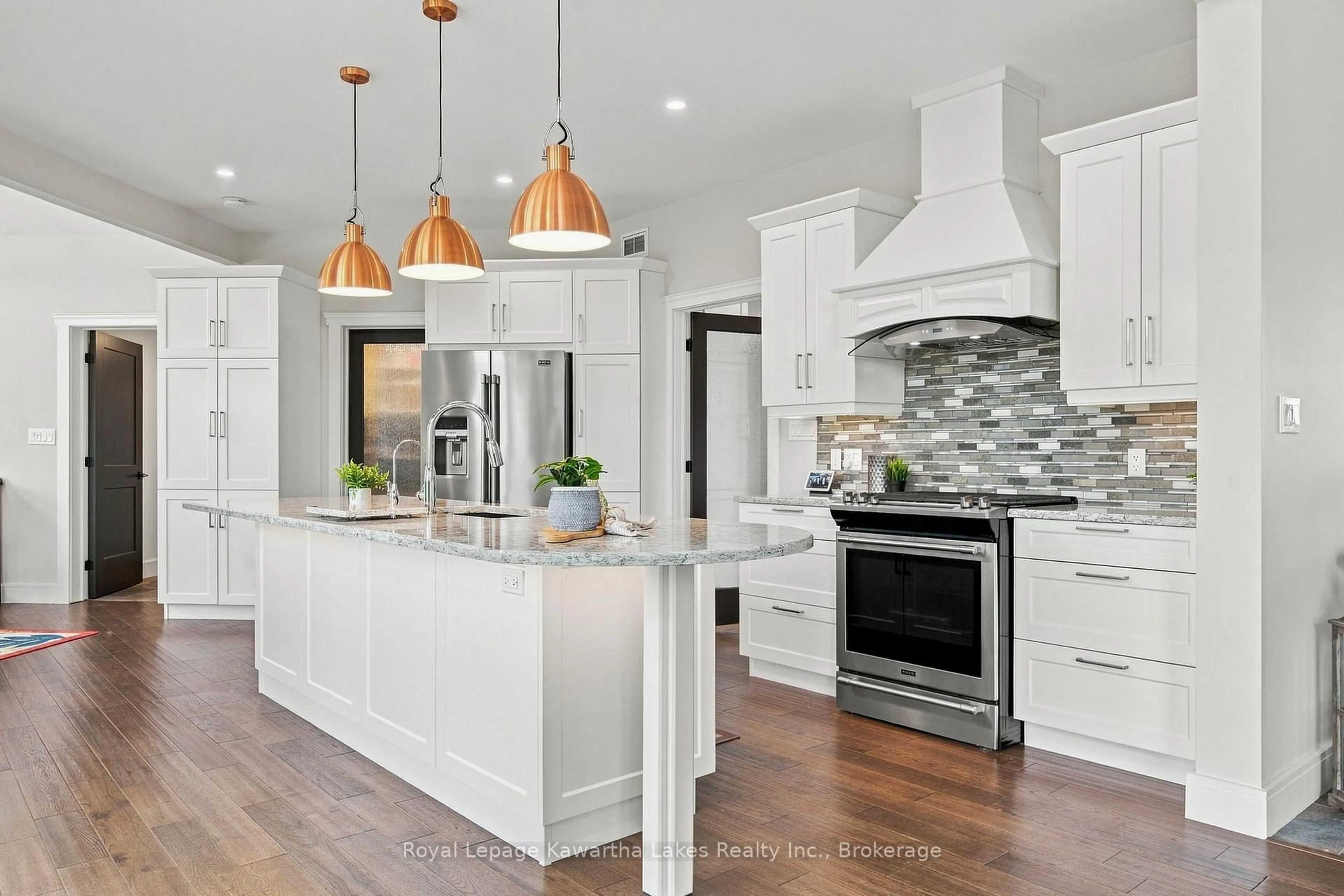 Open concept kitchen, ceramic/tile floor for 32 Mclarens Creek Rd, Kawartha Lakes Ontario K0M 1G0