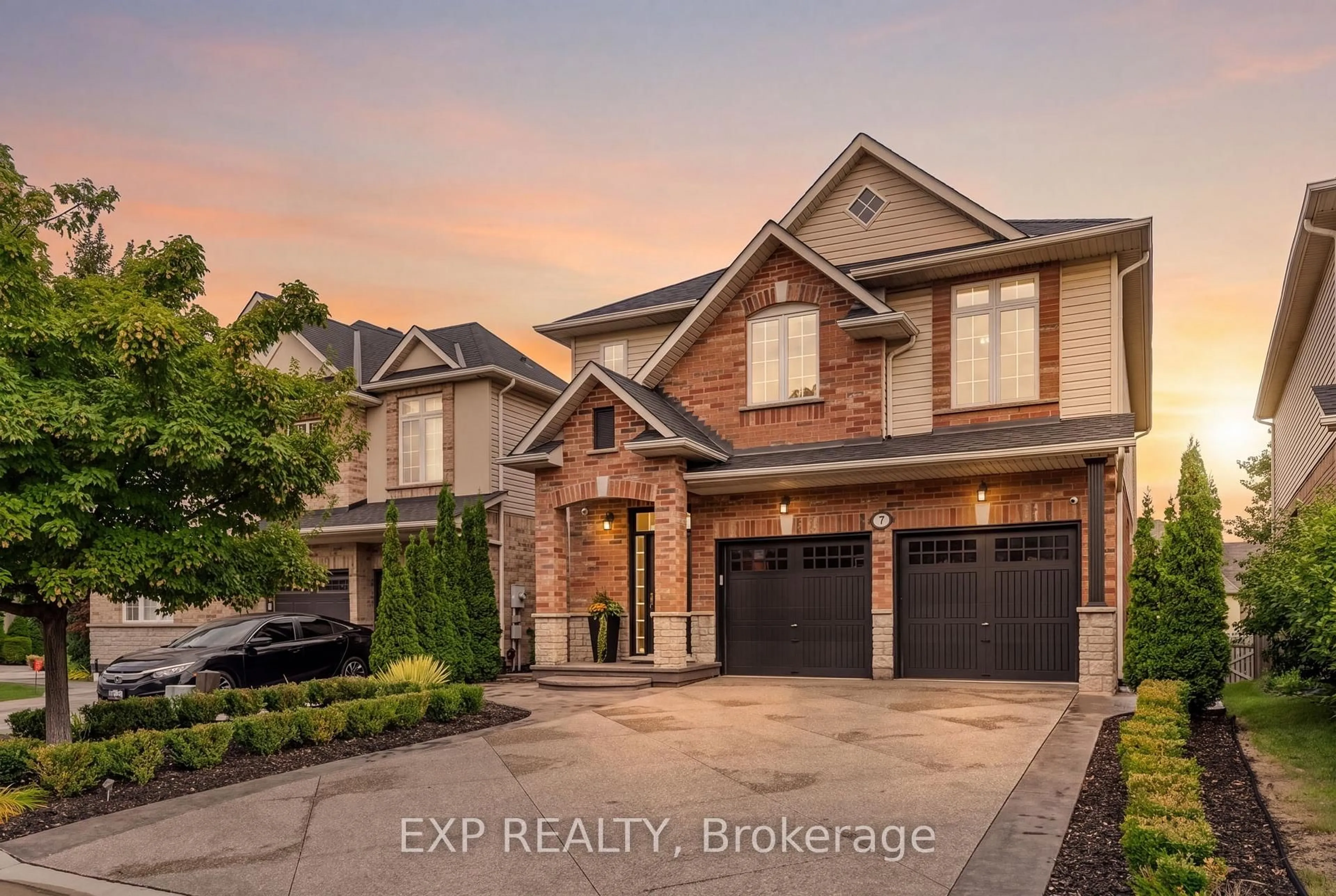 Home with brick exterior material, street for 7 Seacove Crt, Hamilton Ontario L8E 0B3