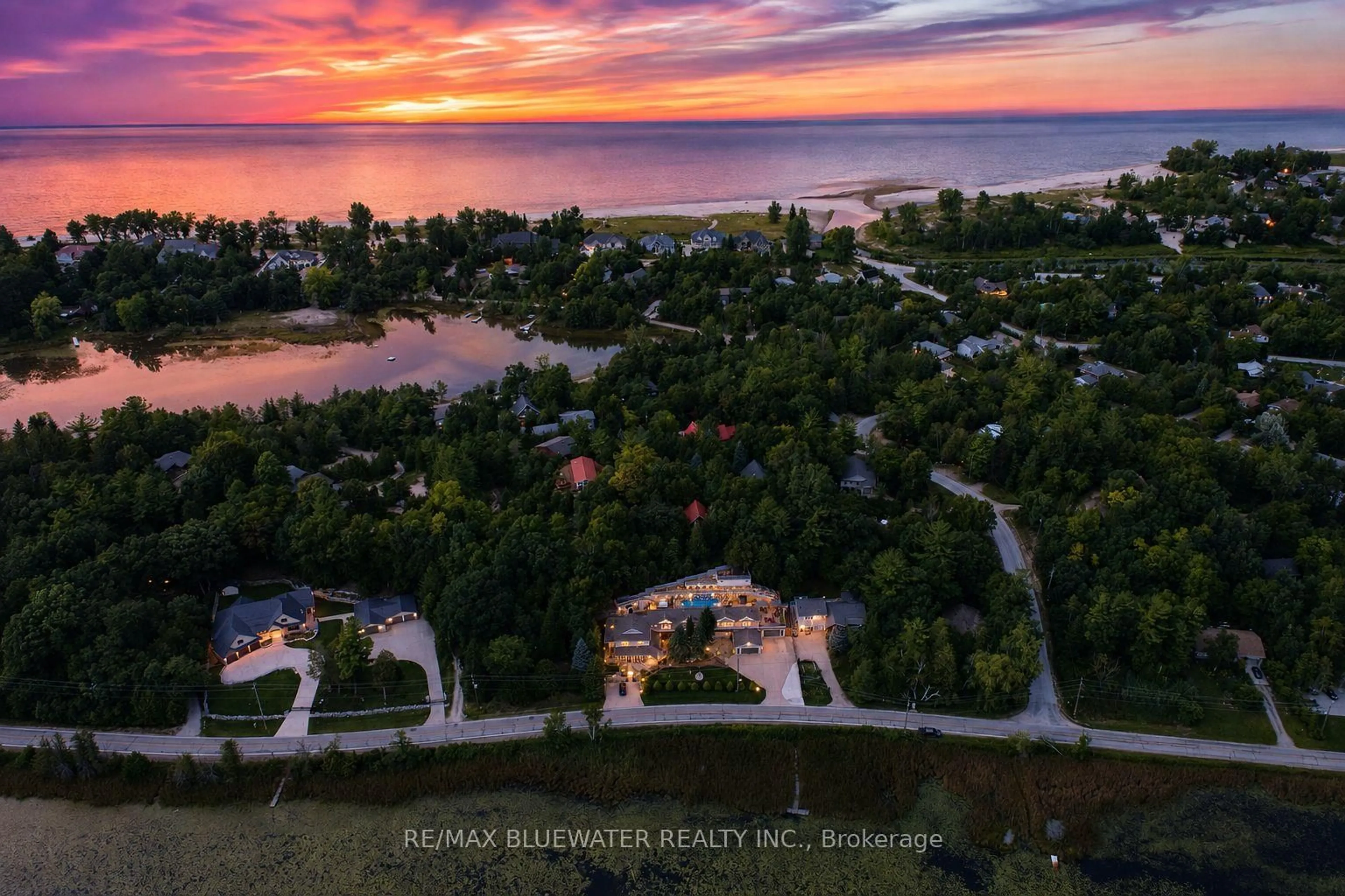 A pic from outside/outdoor area/front of a property/back of a property/a pic from drone, water/lake/river/ocean view for 7196 Outer Dr, Lambton Shores Ontario N0M 2L0