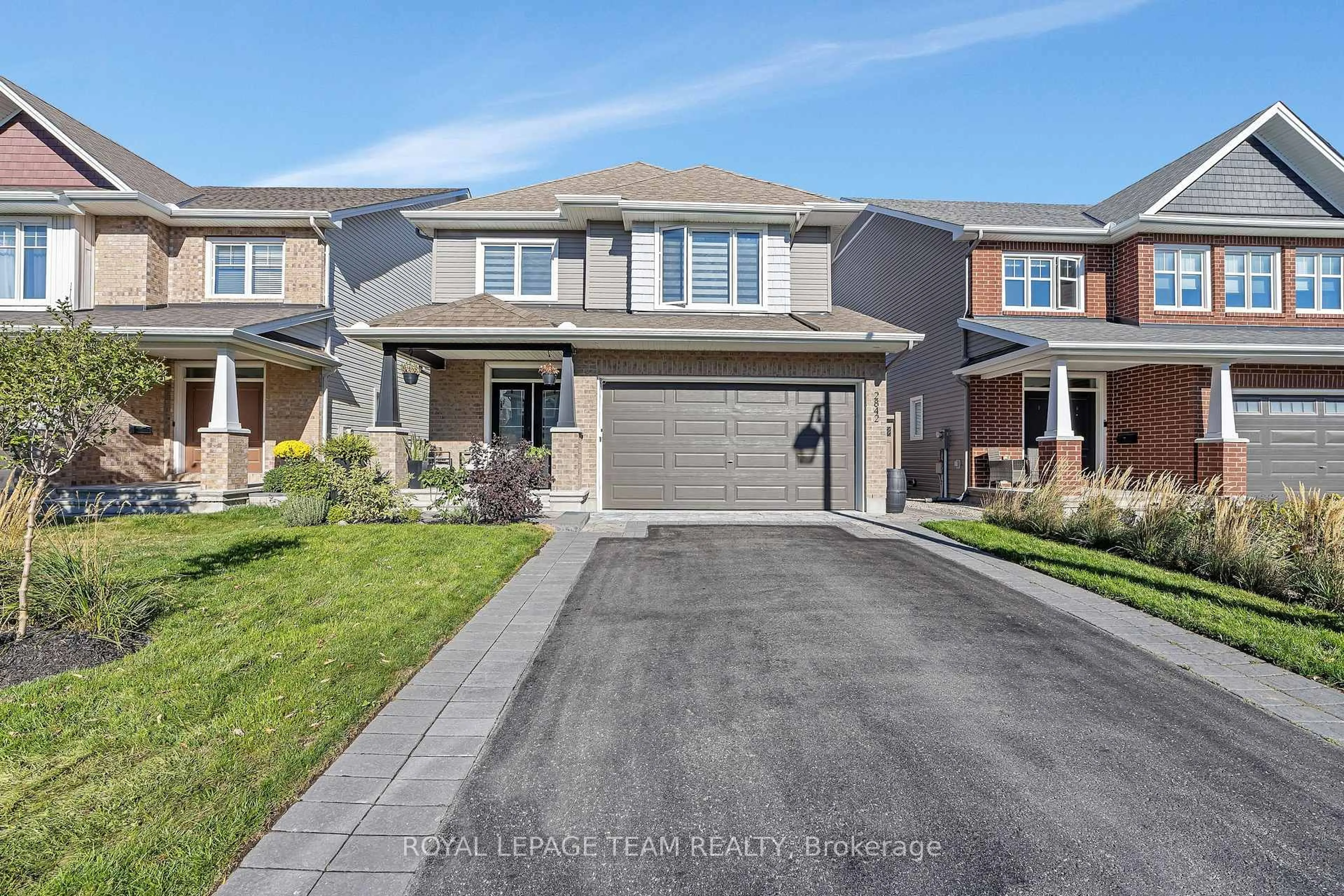 Home with brick exterior material, street for 2842 Grand Canal St, Ottawa Ontario K2J 0T3