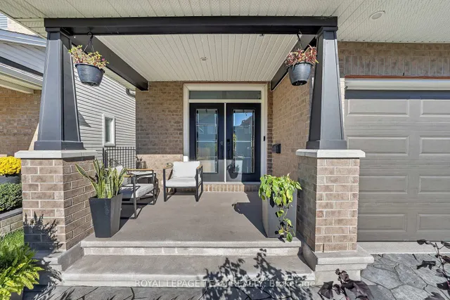 2842 Grand Canal St, Ottawa 2