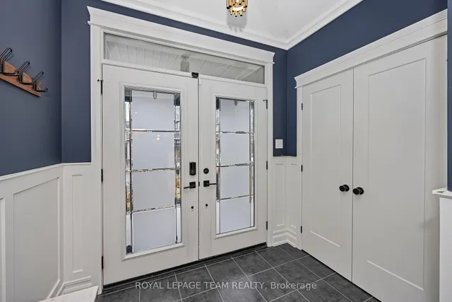 2842 Grand Canal St, Ottawa 3