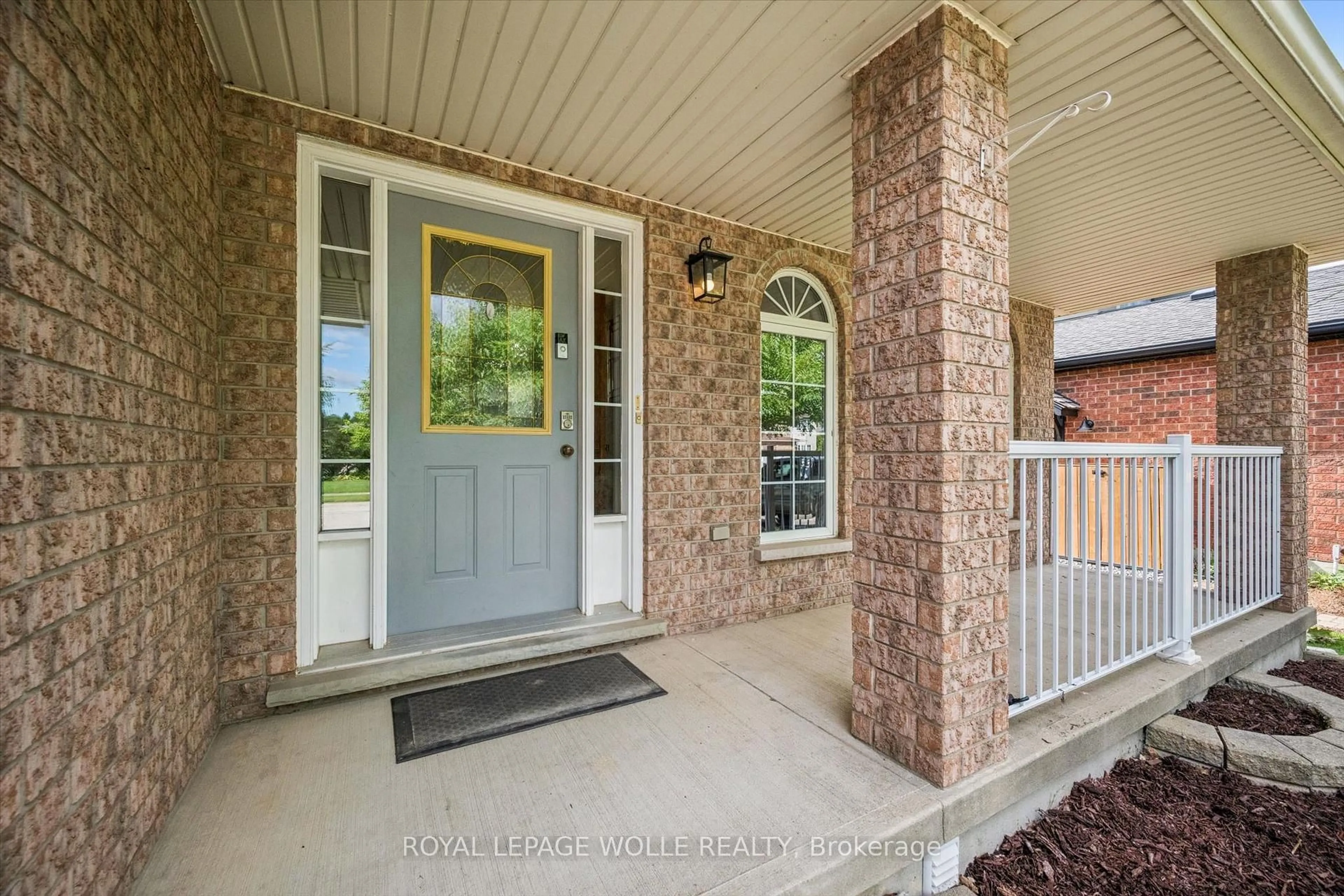 Unknown for 99 Westcliff Way, Cambridge Ontario N1S 5A7
