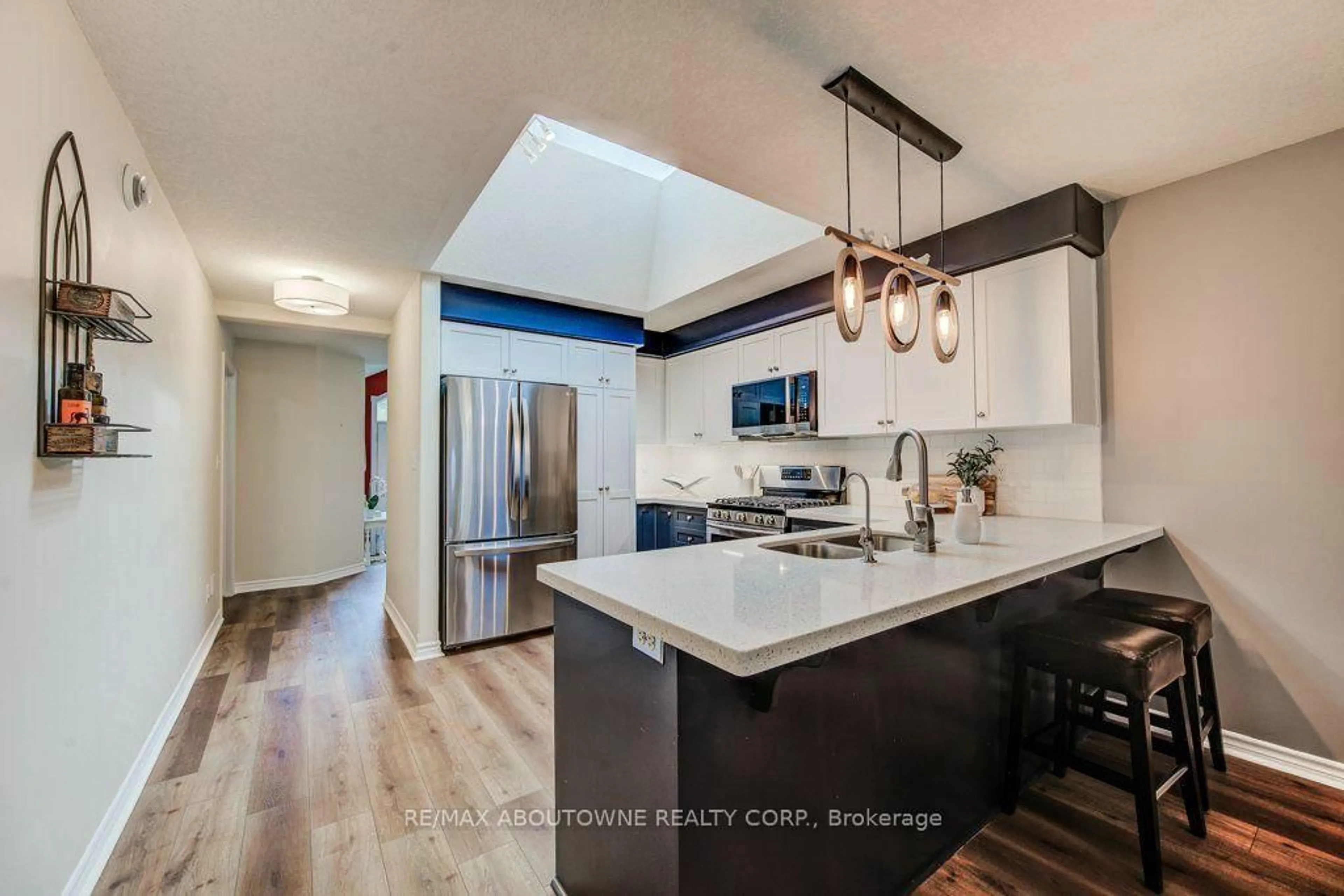 Open concept kitchen, unknown for 12 BROCK St, Guelph Ontario N1L 0E3