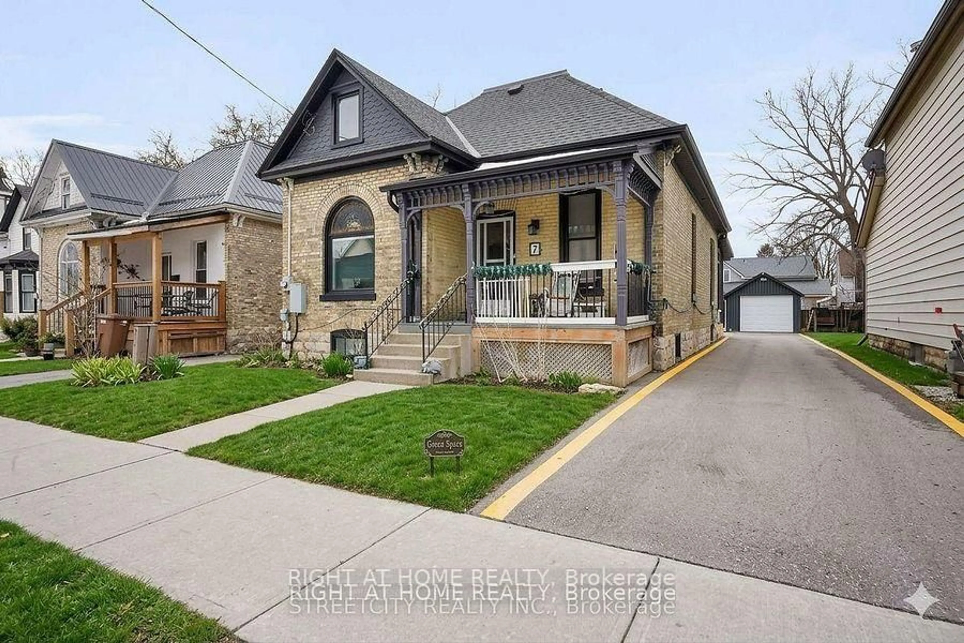 Home with brick exterior material, street for 7 Myrtle St, St. Thomas Ontario N5R 2E6