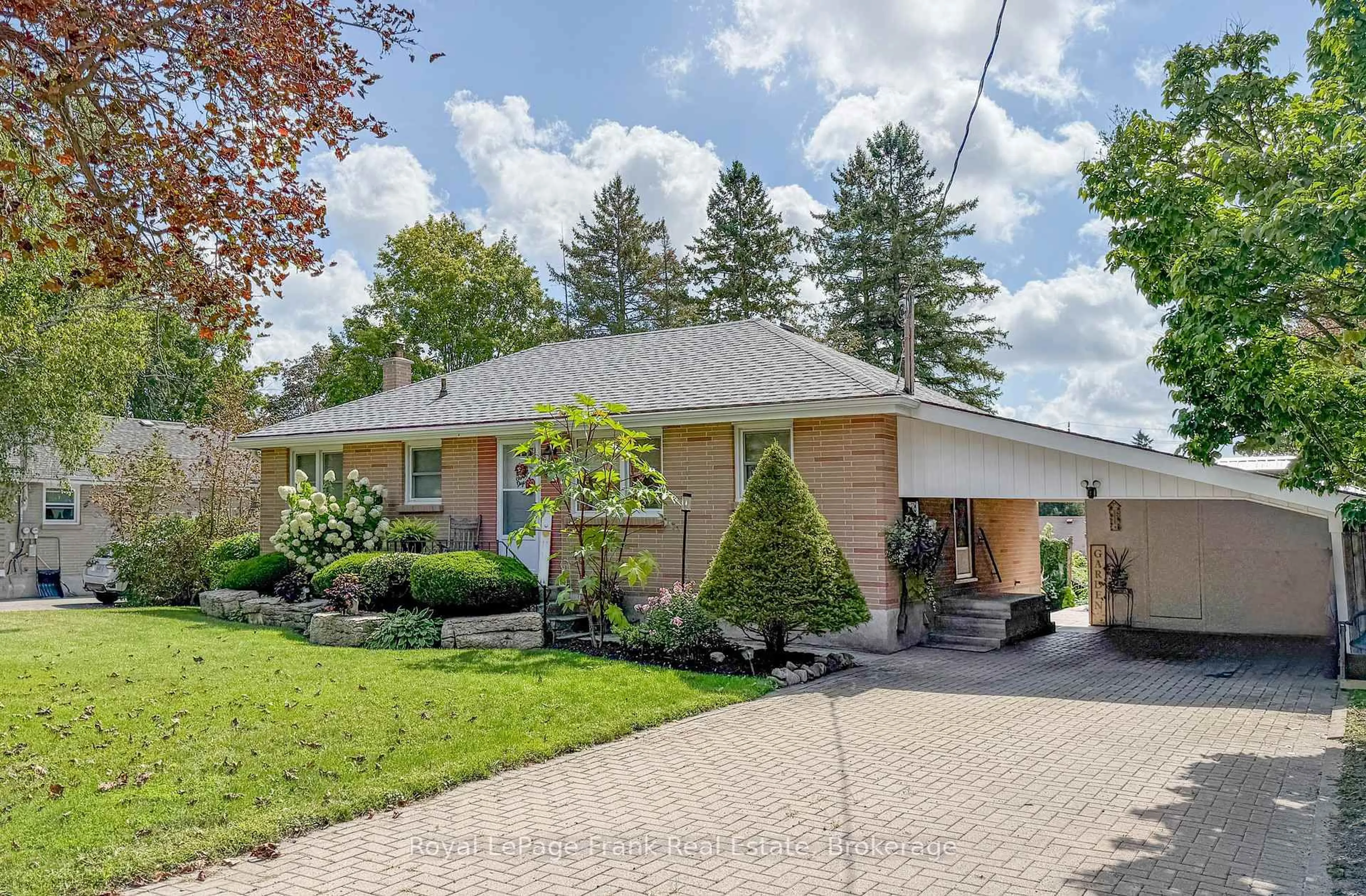 Home with brick exterior material, street for 387 Aberdeen Ave, Peterborough Ontario K9H 4X5