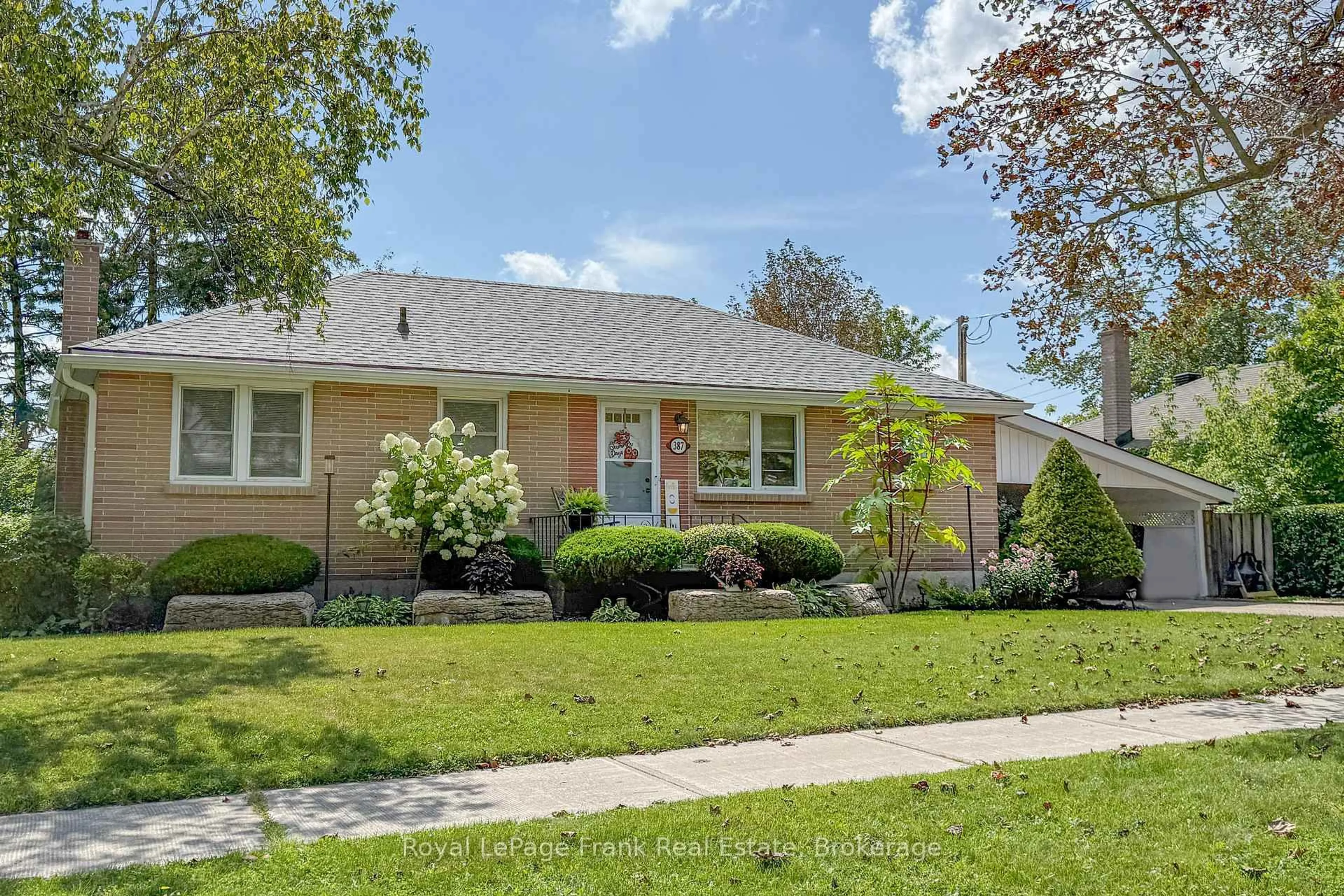 Home with brick exterior material, street for 387 Aberdeen Ave, Peterborough Ontario K9H 4X5