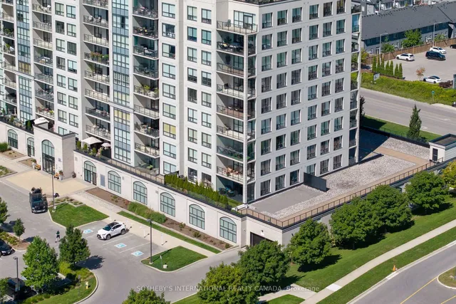 240 Villagewalk Blvd #205, London North 2