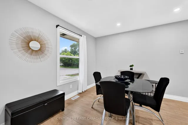 23 Brunswick Ave, London North 2