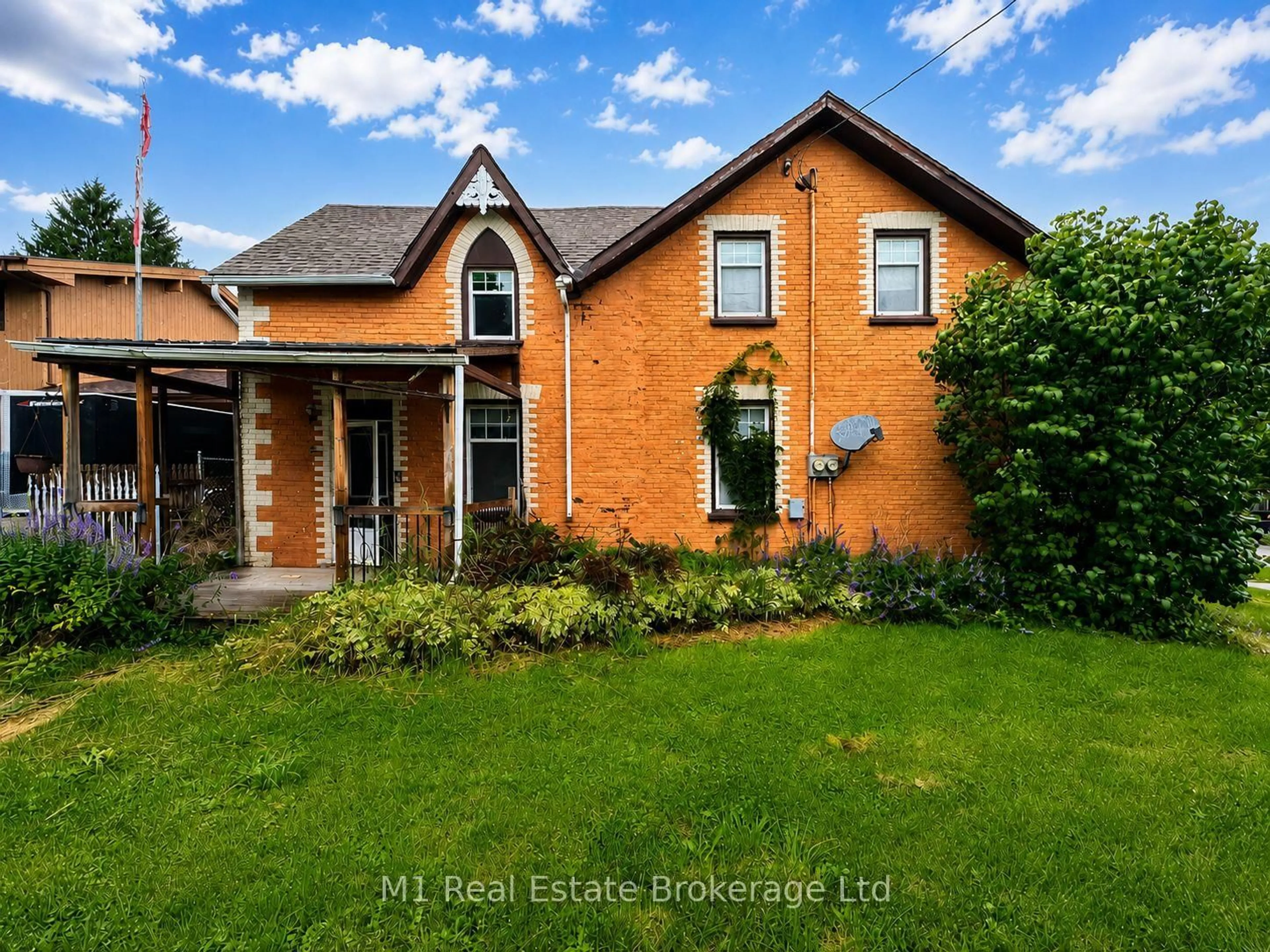 Home with brick exterior material, street for 223 ST. GEORGE St, Centre Wellington Ontario N1M 1K5