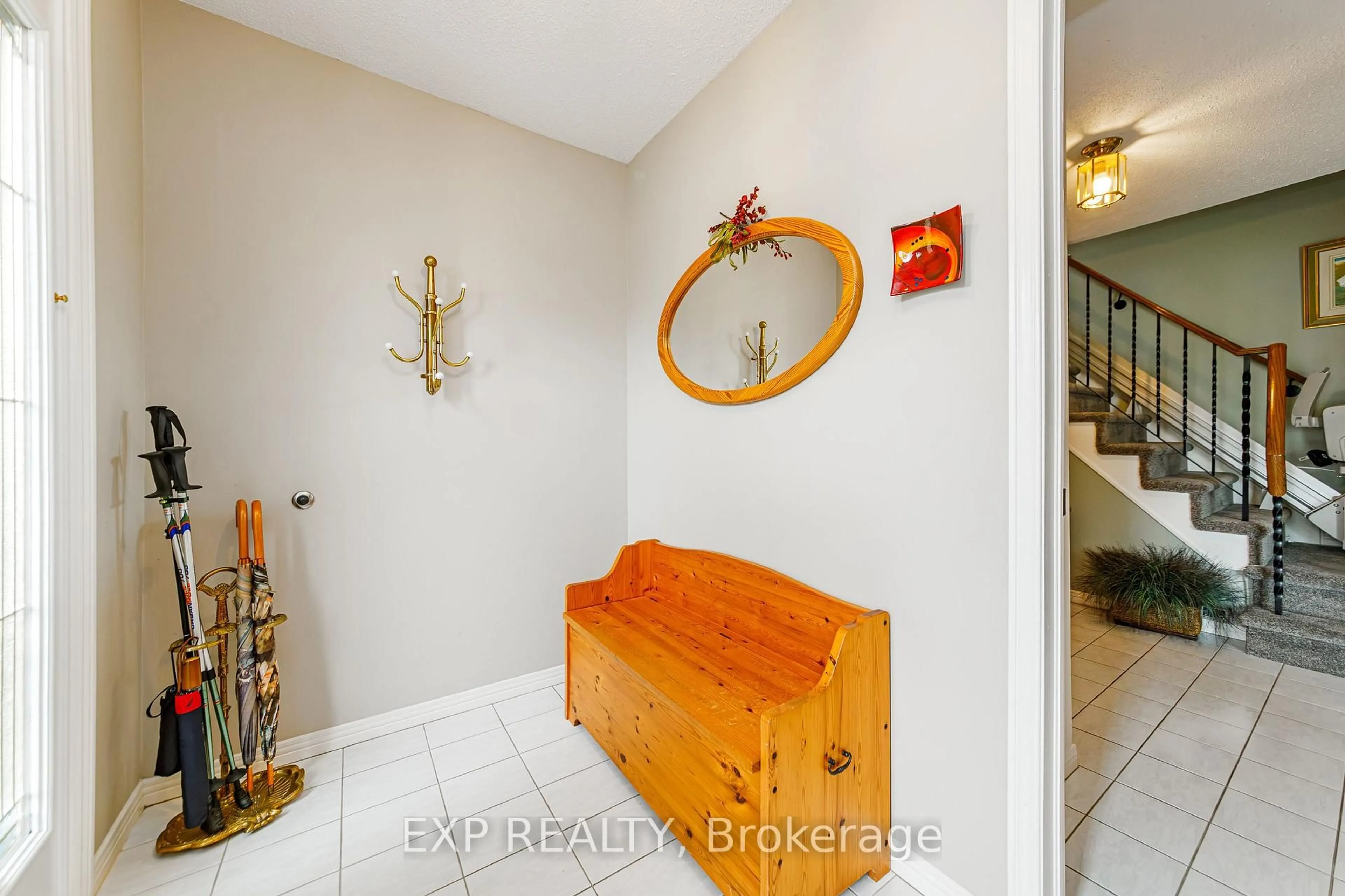 Unknown for 1166 Bordeau Grve, Ottawa Ontario K1C 2M7