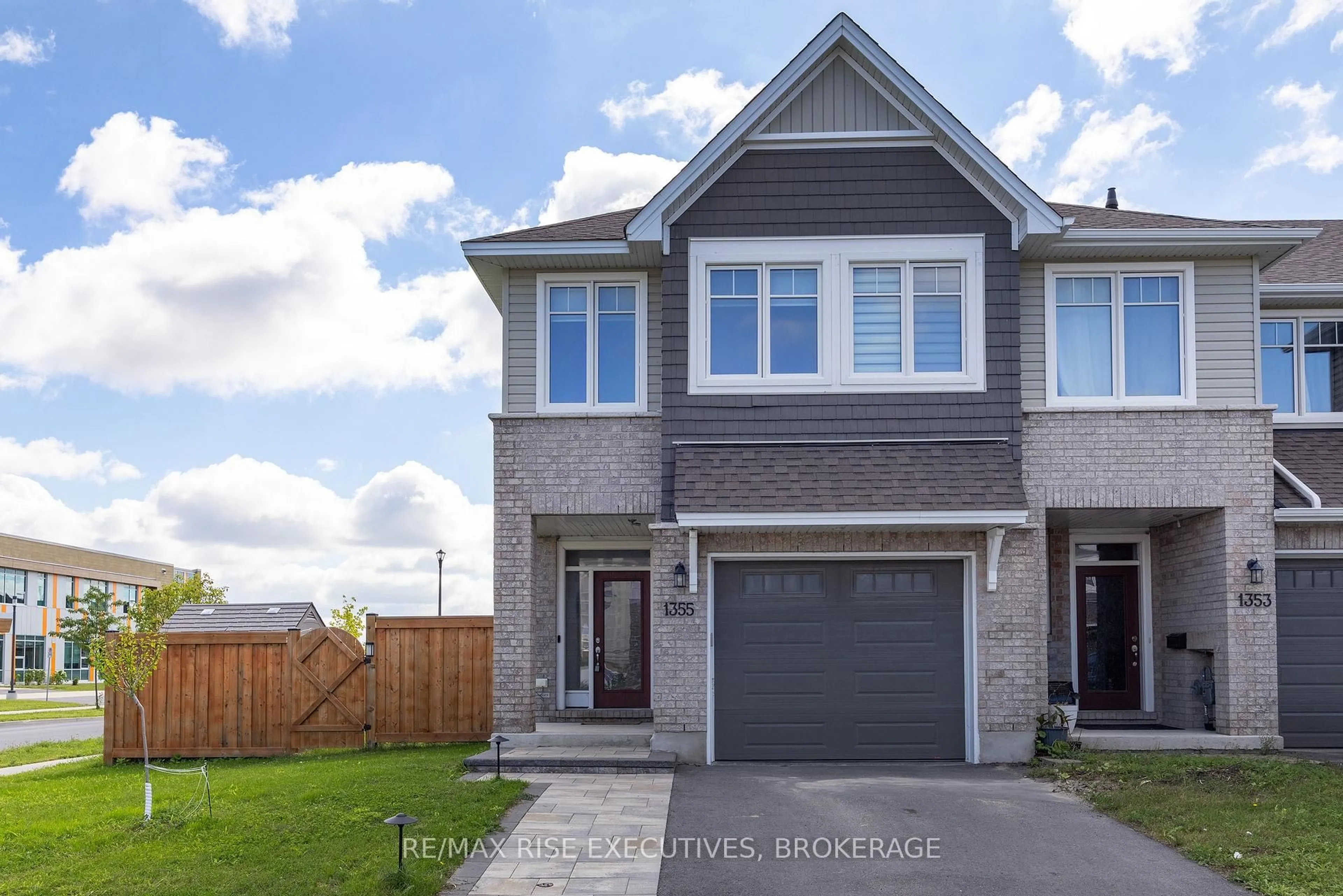 Unknown for 1355 Demers Ave, Kingston Ontario K7M 0H7