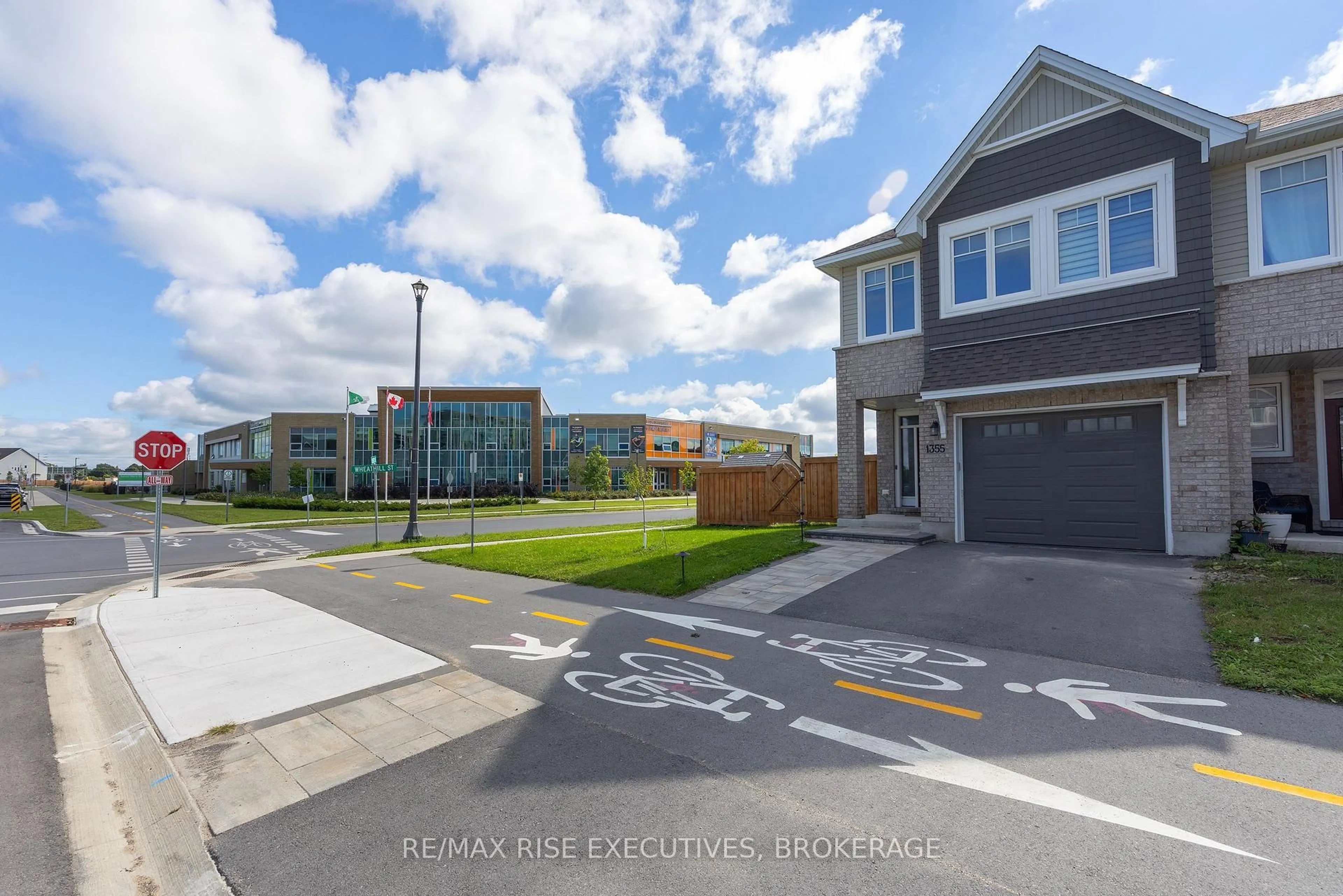 A pic from outside/outdoor area/front of a property/back of a property/a pic from drone, street for 1355 Demers Ave, Kingston Ontario K7M 0H7