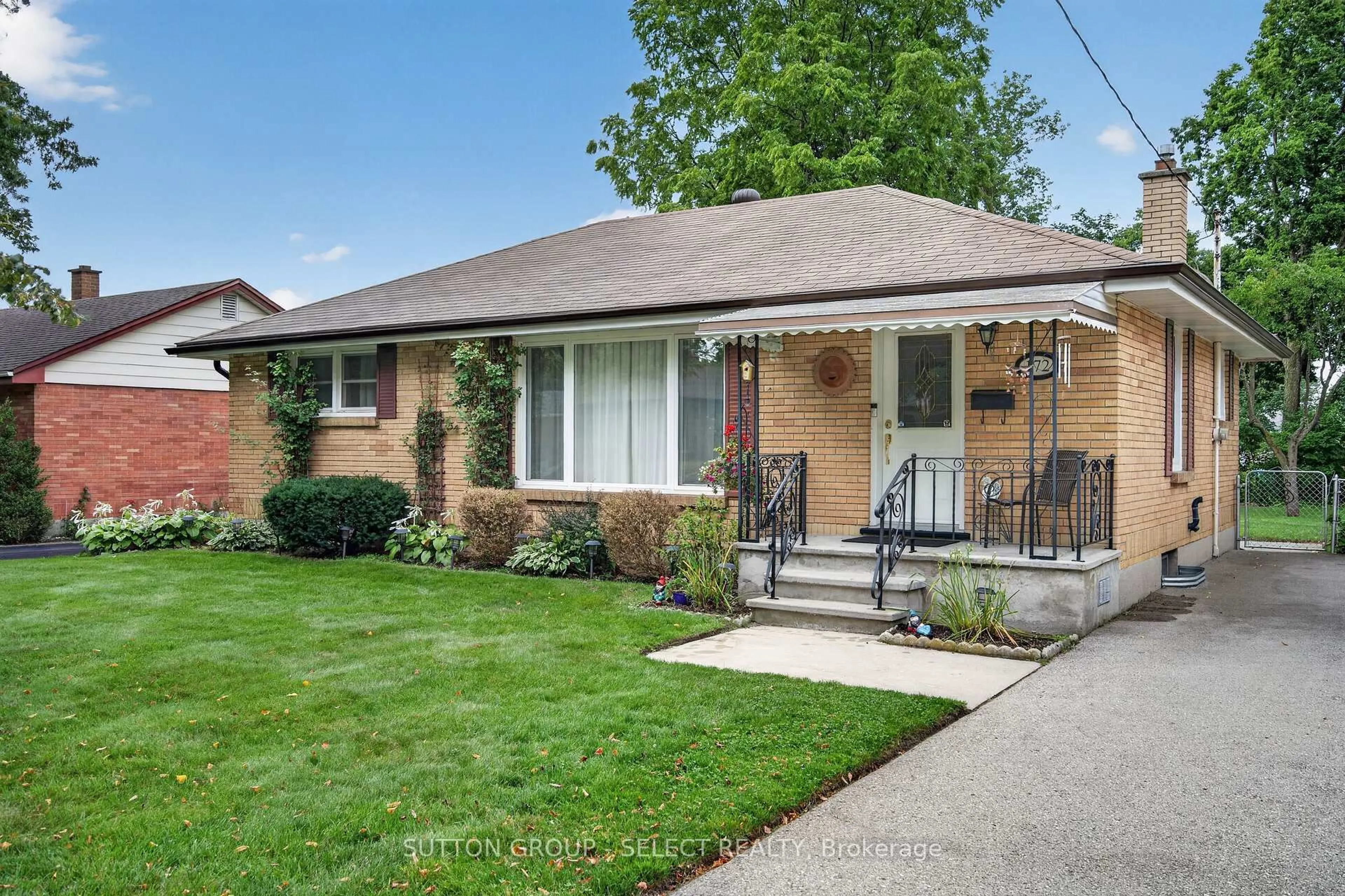 Home with brick exterior material, street for 172 Fairhaven Circ, London East Ontario N5W 1E2