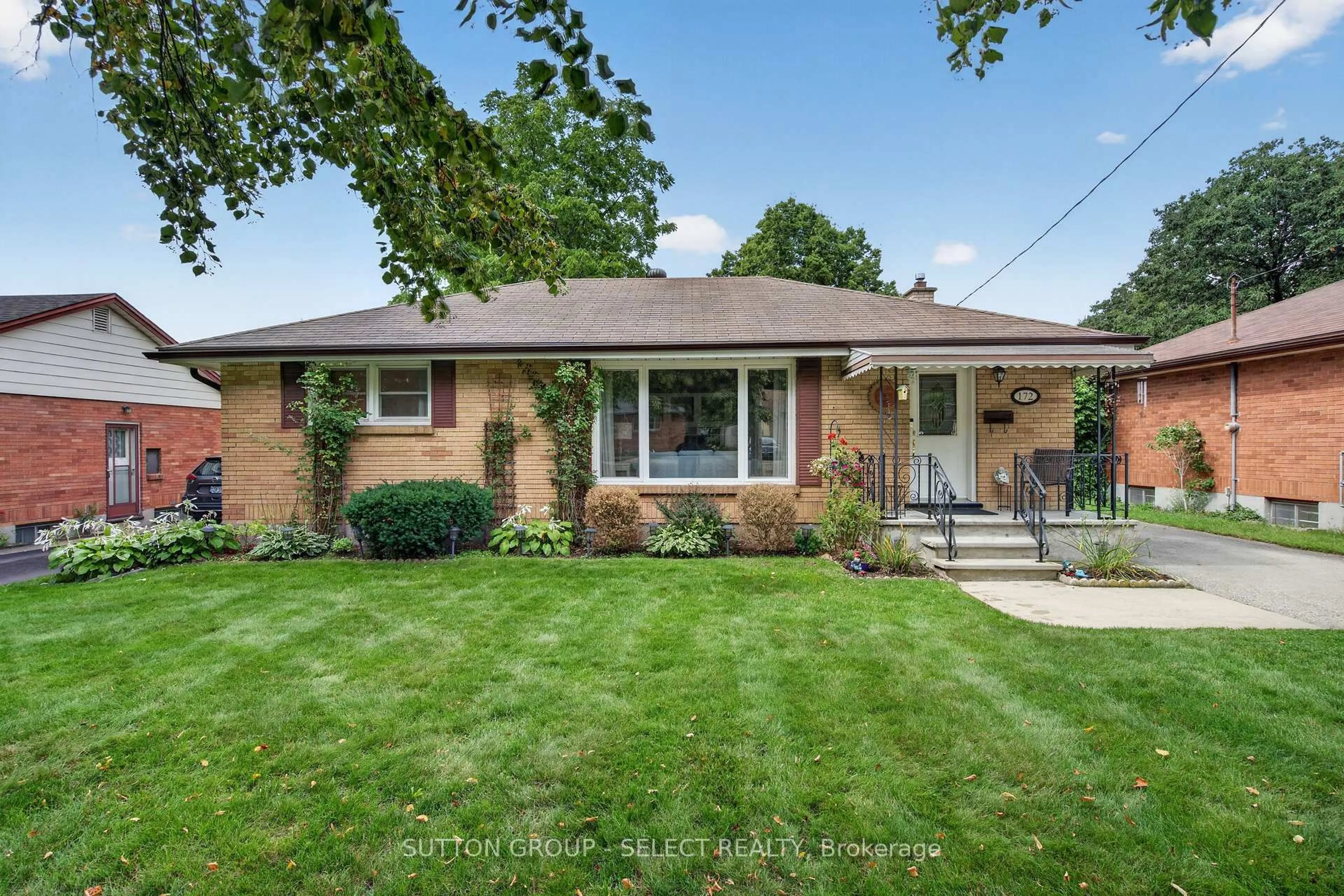 Home with brick exterior material, street for 172 Fairhaven Circ, London East Ontario N5W 1E2