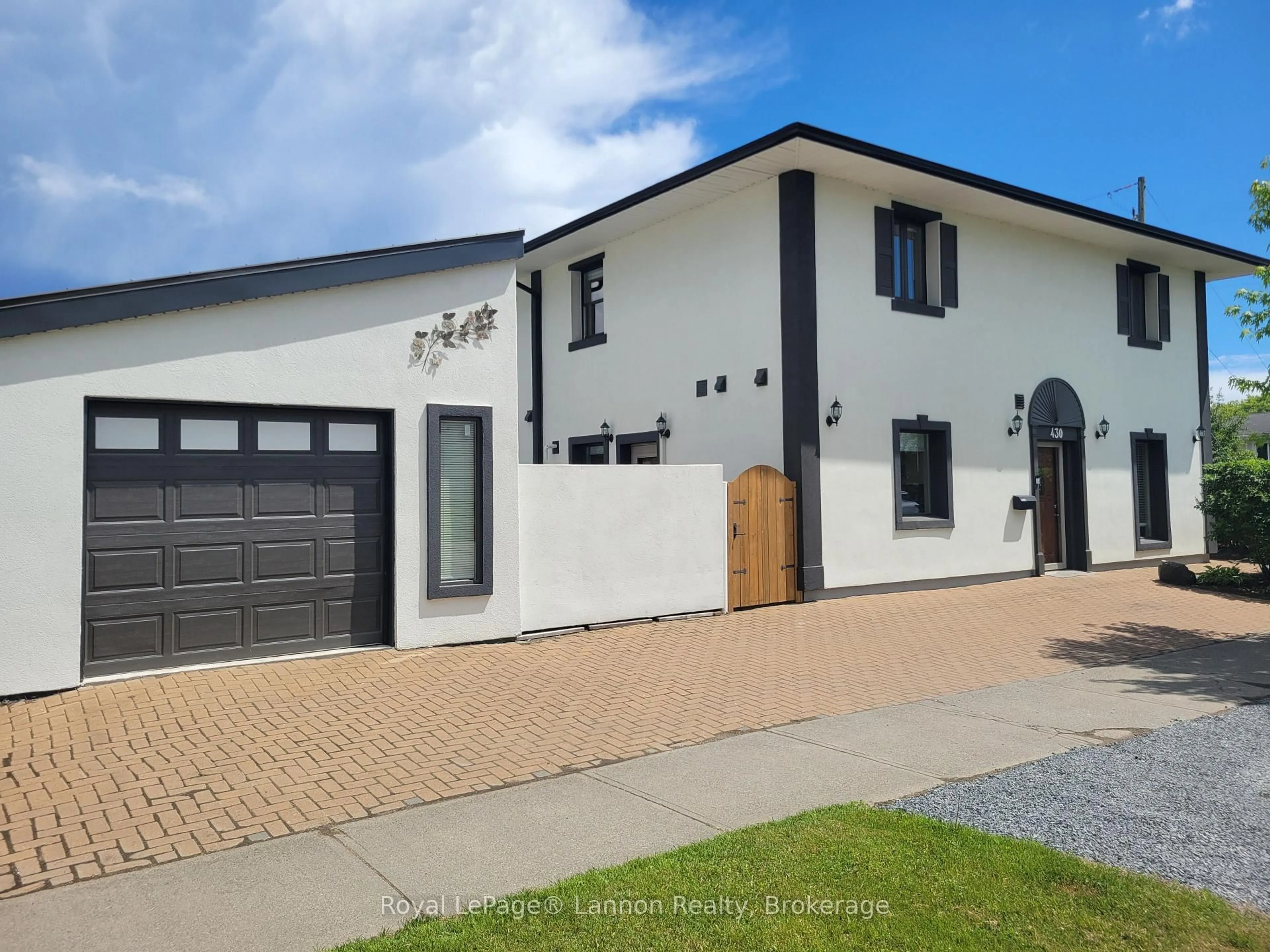 Home with brick exterior material, street for 430 Fifth Ave, Thunder Bay Ontario P7B 2P4