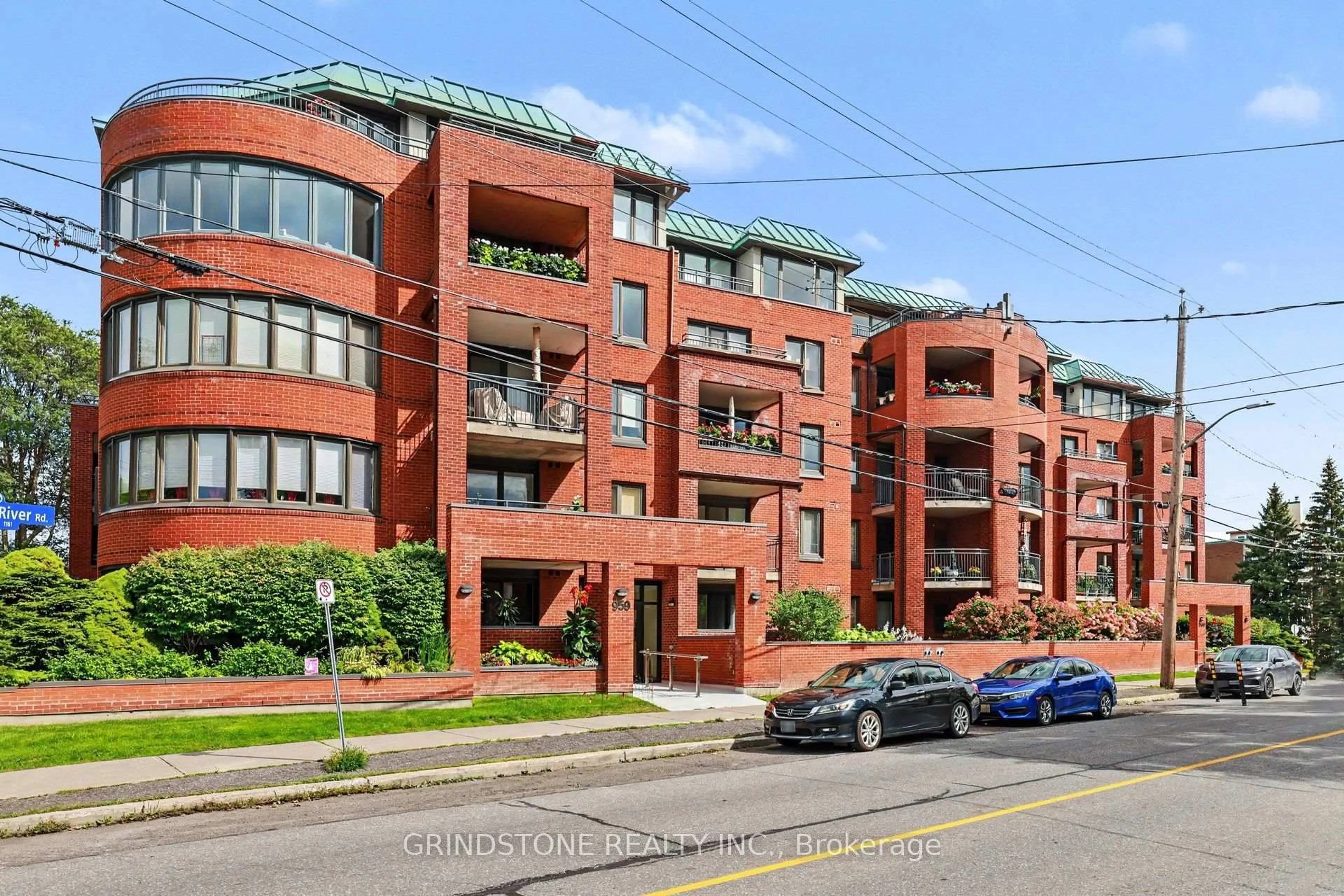 Home with brick exterior material, street for 959 North River Rd #PH5, Ottawa Ontario K1K 3V3