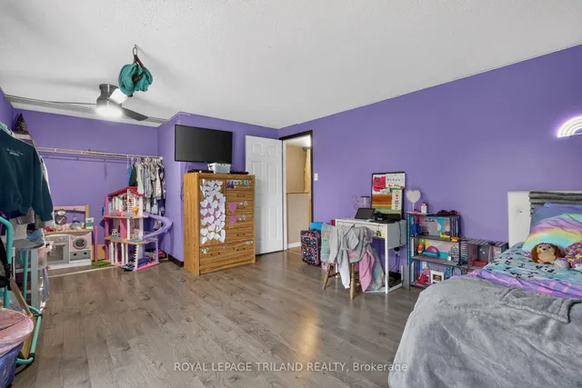 267 Fleming Dr, London East 4