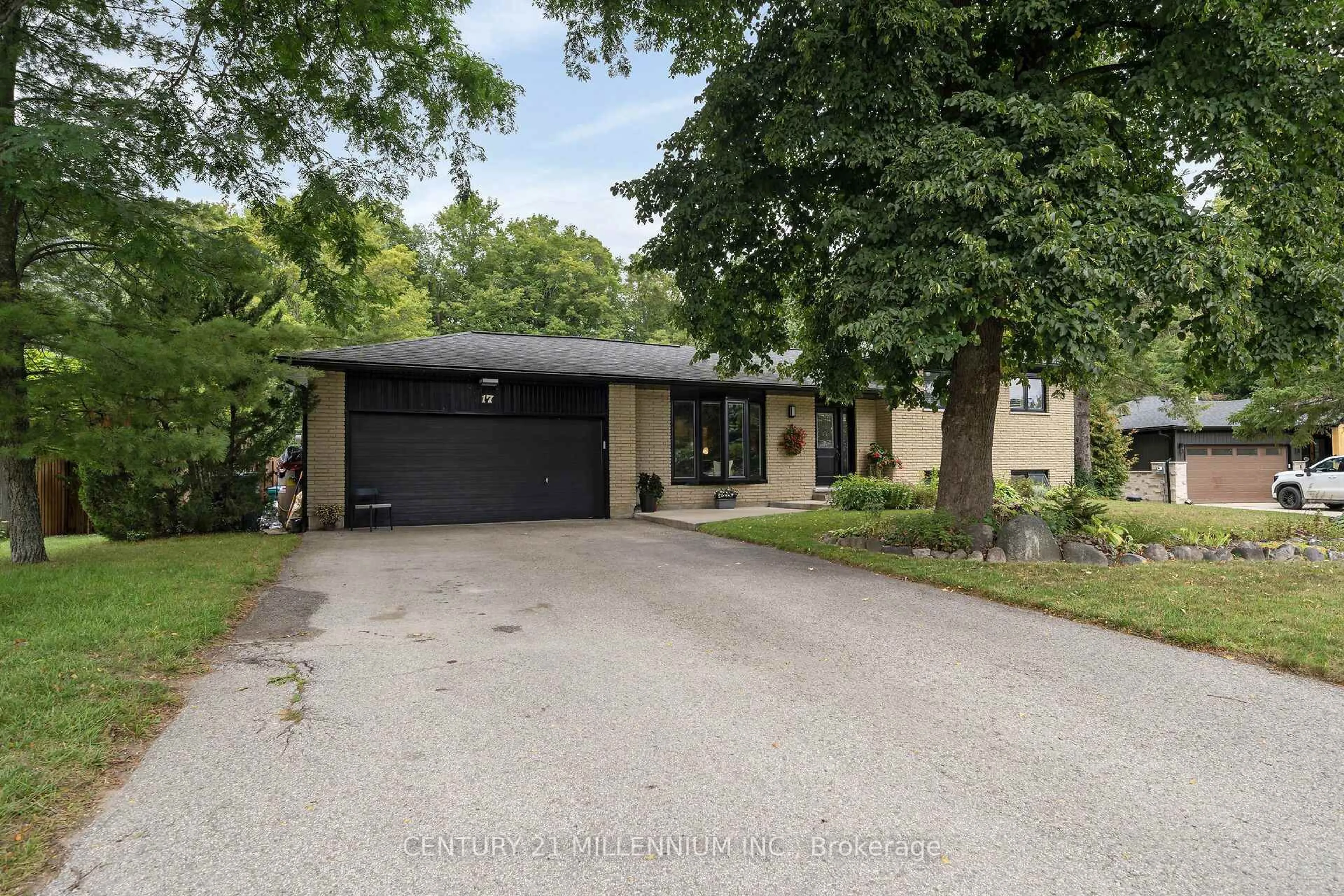 Unknown for 17 Erin Heights Dr, Erin Ontario N0B 1T0