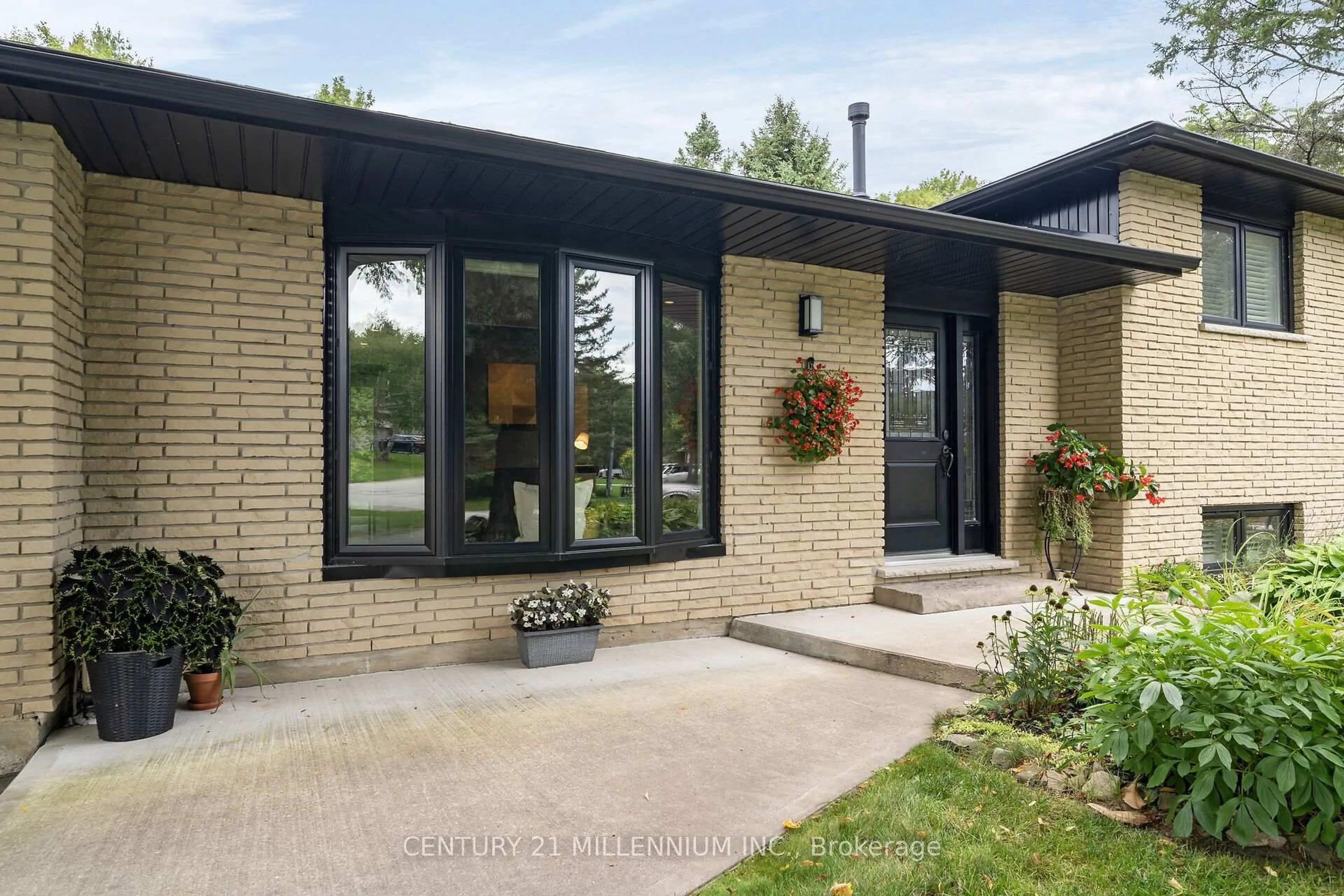 Home with brick exterior material, street for 17 Erin Heights Dr, Erin Ontario N0B 1T0