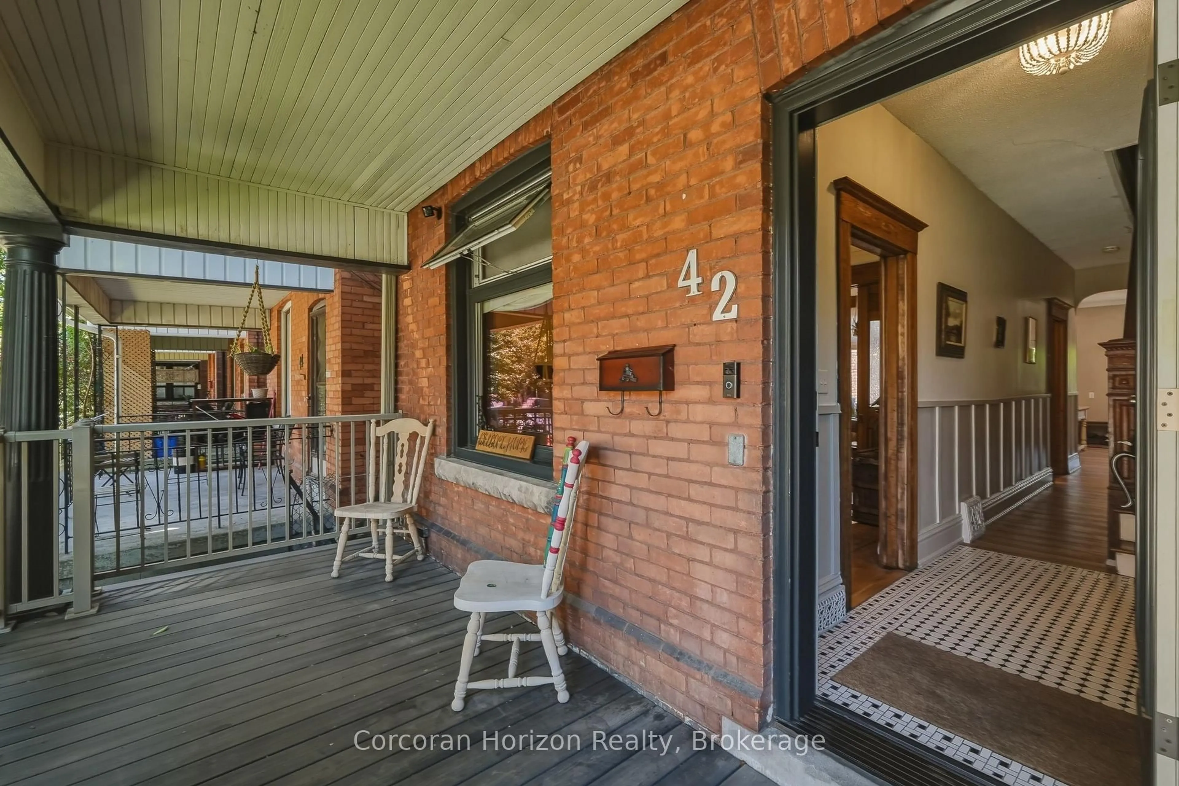 Unknown for 42 Nightingale St, Hamilton Ontario L8L 1R8