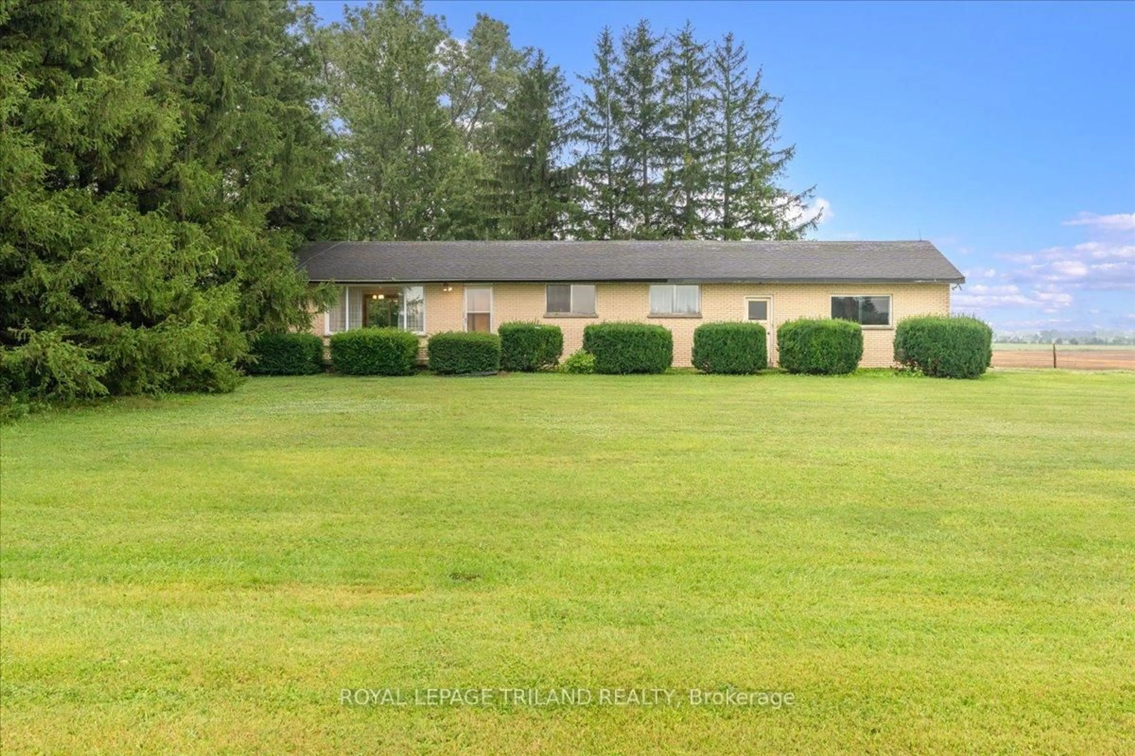 A pic from outside/outdoor area/front of a property/back of a property/a pic from drone, unknown for 6097 Egremont Dr, Middlesex Centre Ontario N0L 1R0