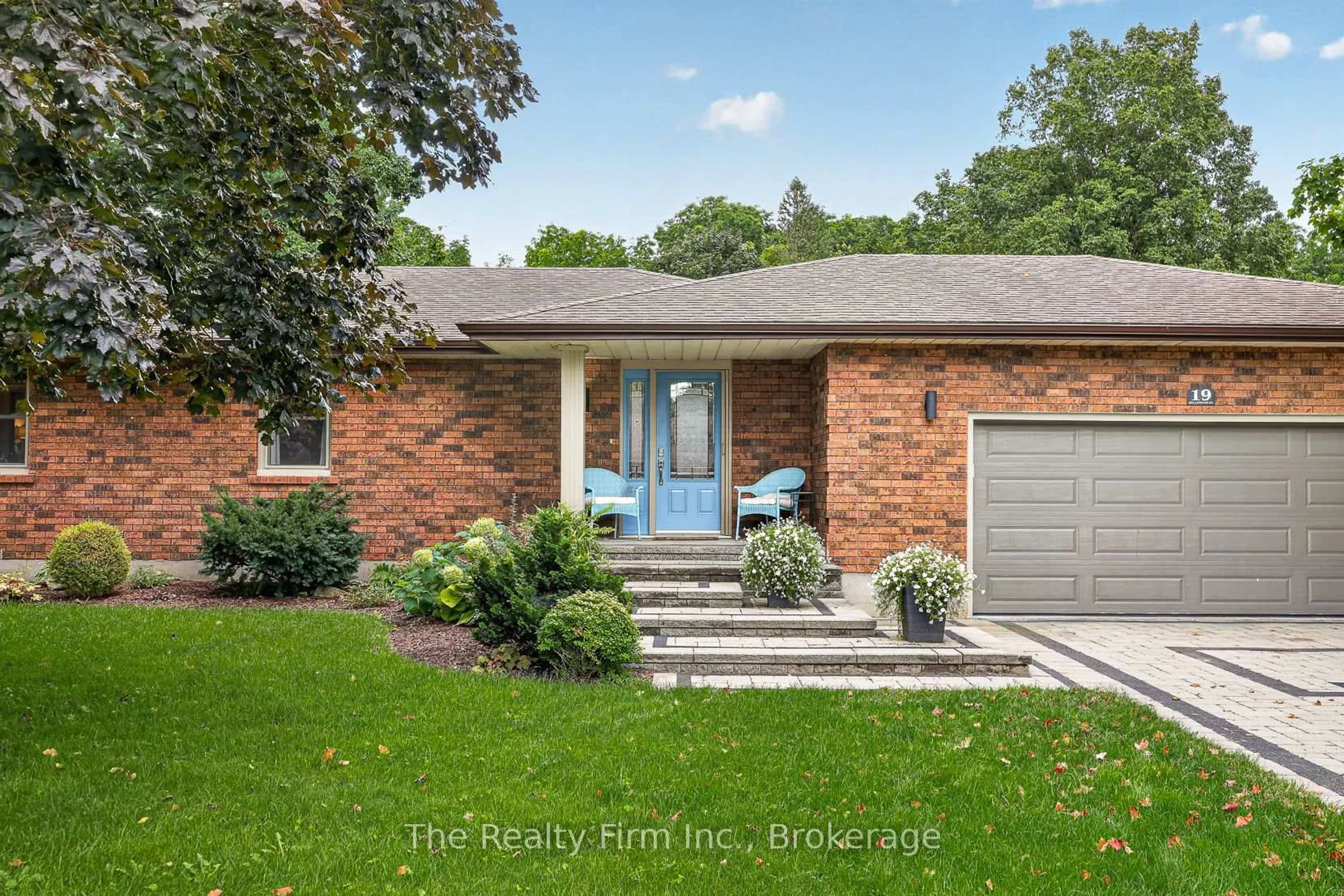 Home with brick exterior material, street for 19 Wellington St, Norwich Ontario N0J 1R0