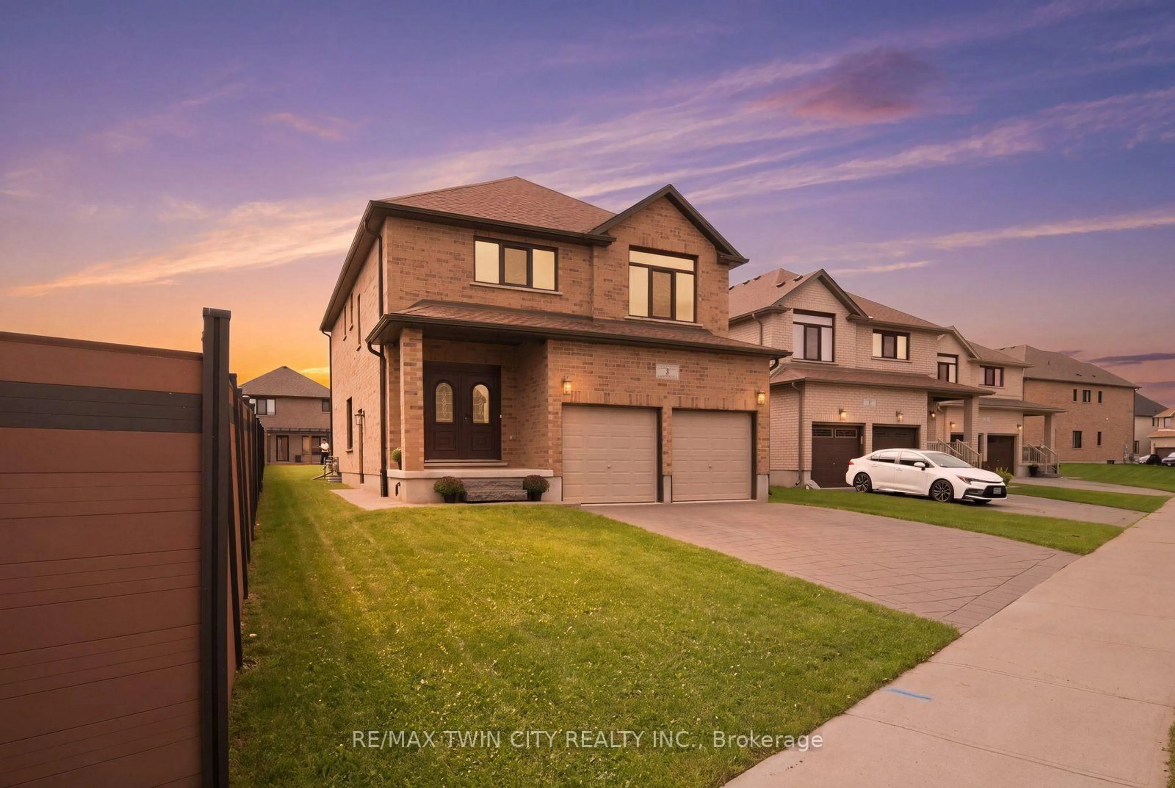 Home with brick exterior material, street for 7 Morris St, Brant Ontario N3L 0E8