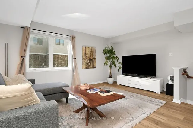 243 Eric Czapnik Way, Ottawa 5