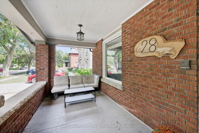 28 Oxford St, Guelph 5