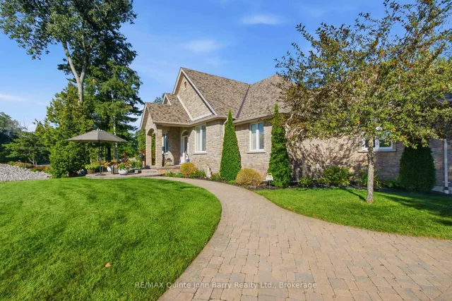 5 Old Carrying Place Rd, Quinte West 2