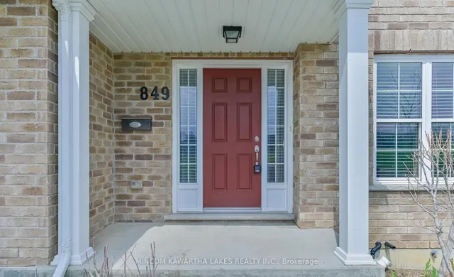 849 Broadway Blvd, Peterborough 4