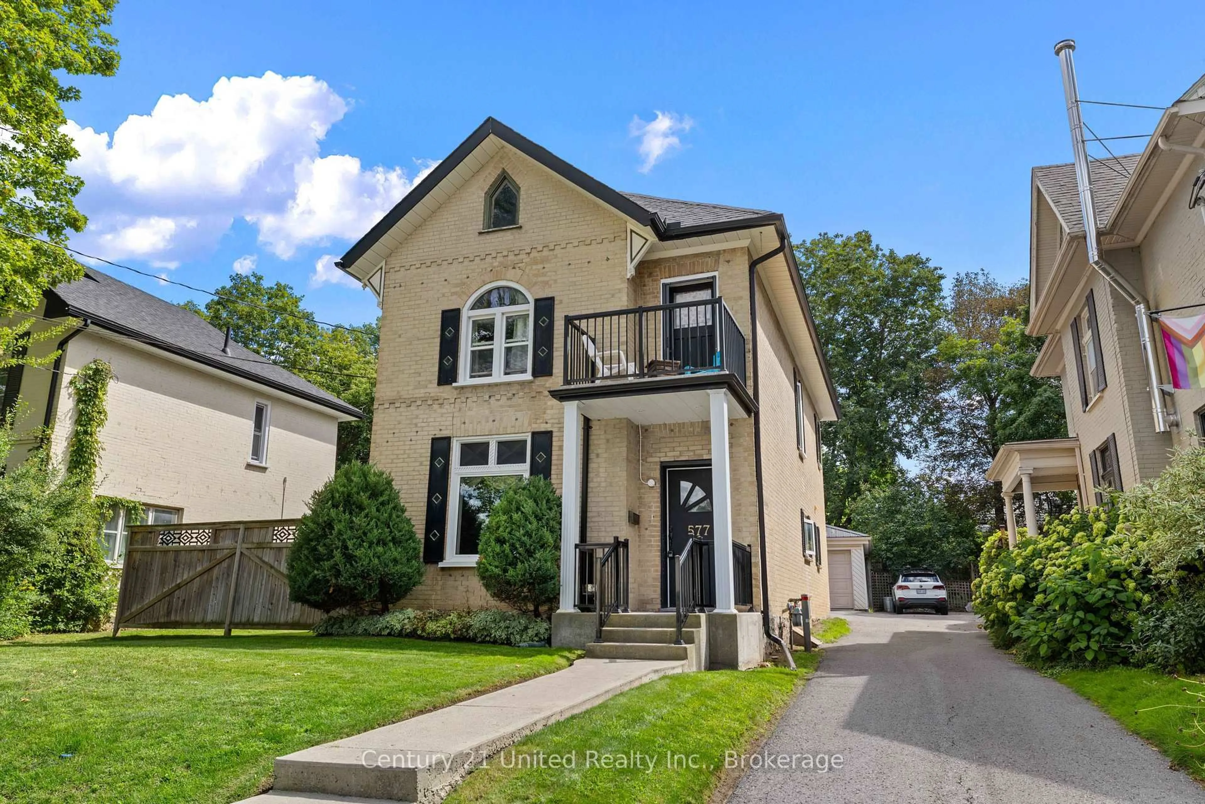 Home with brick exterior material, street for 577 Homewood Ave, Peterborough Ontario K9J 4V9