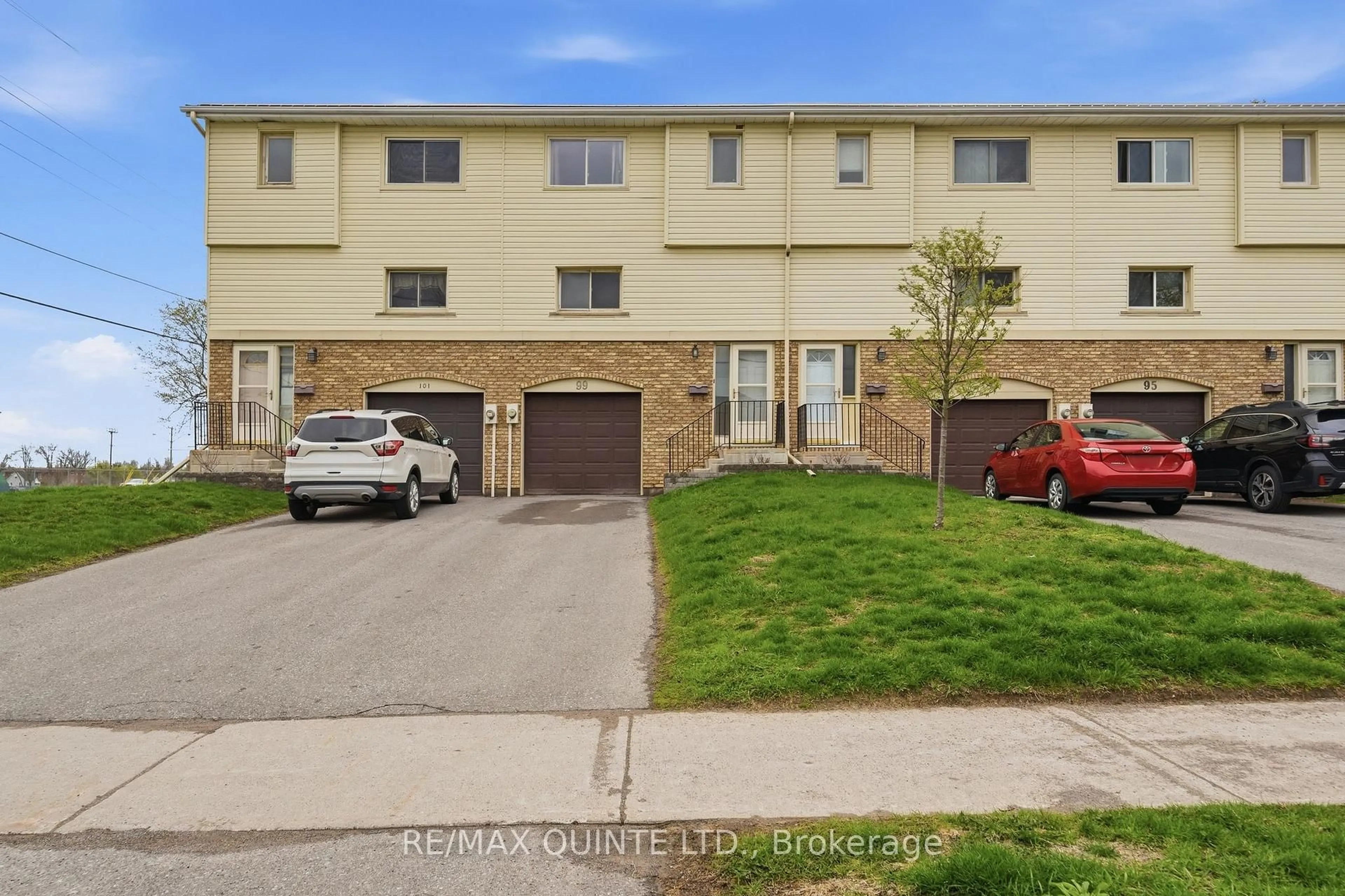A pic from outside/outdoor area/front of a property/back of a property/a pic from drone, street for 99 Dunnett Blvd #2, Belleville Ontario K8P 4M7