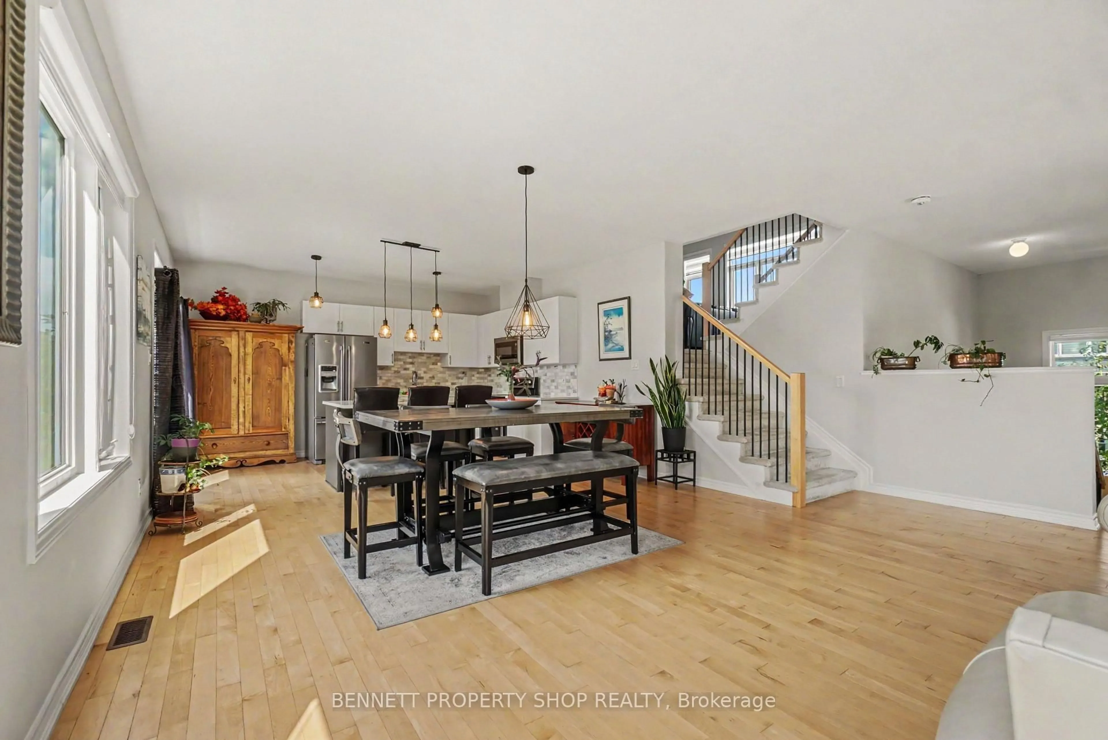 Open concept kitchen, unknown for 153 Point Prim Cres, Ottawa Ontario K2J 6P8