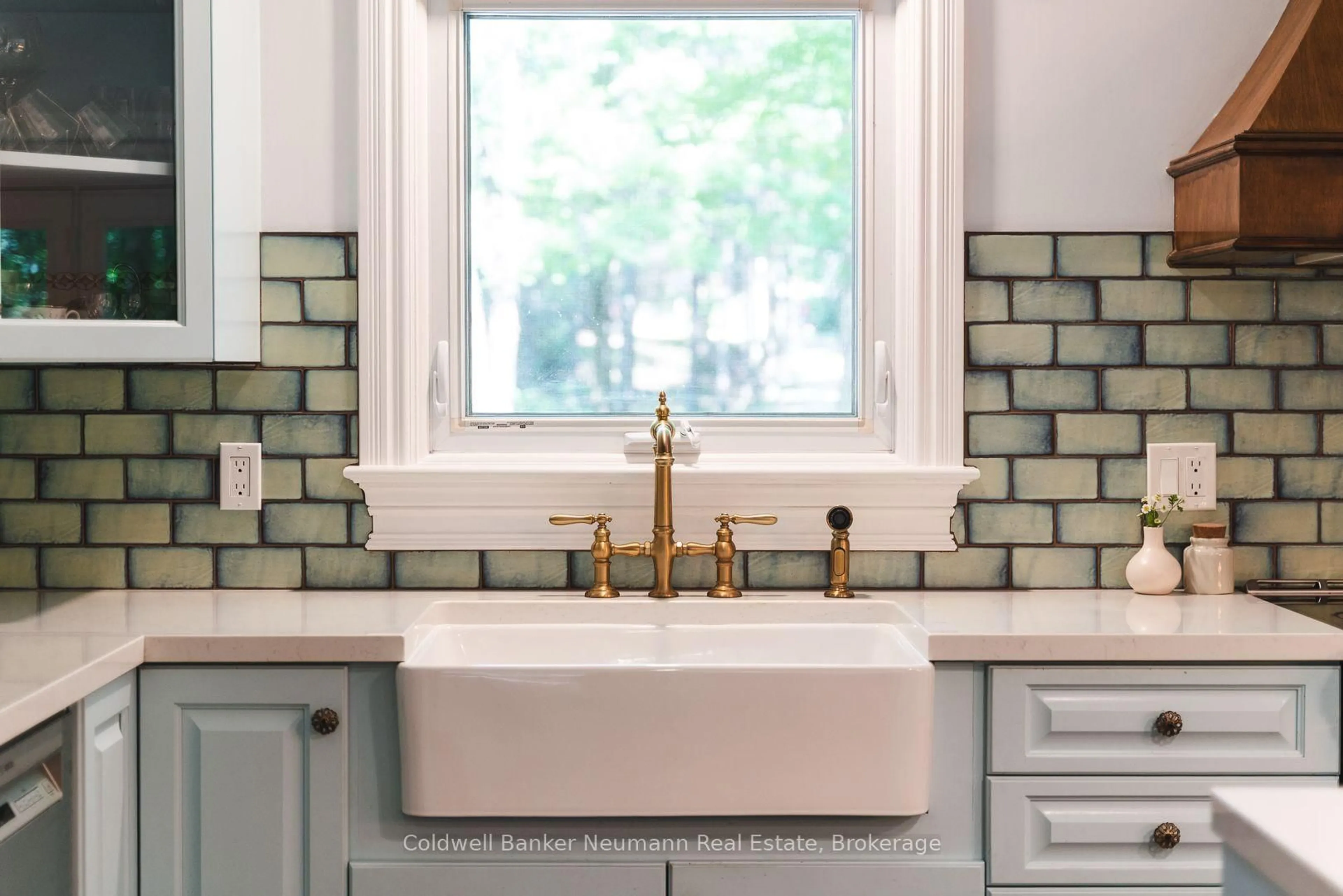Contemporary kitchen, ceramic/tile floor for 574286 Sideroad 40, West Grey Ontario N0C 1H0