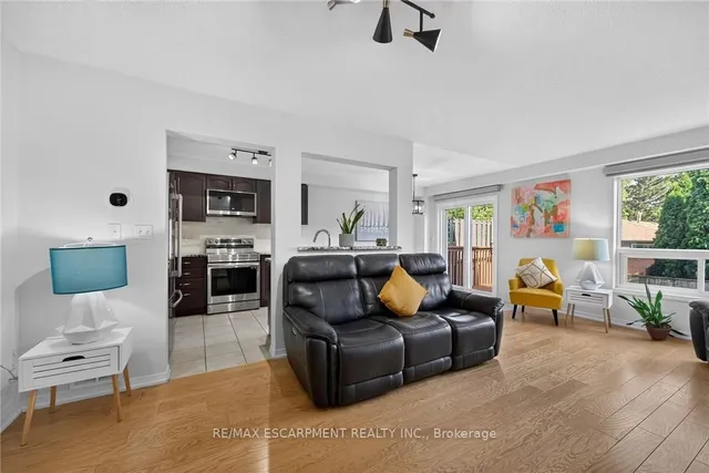 485 Green Rd #30, Hamilton 5