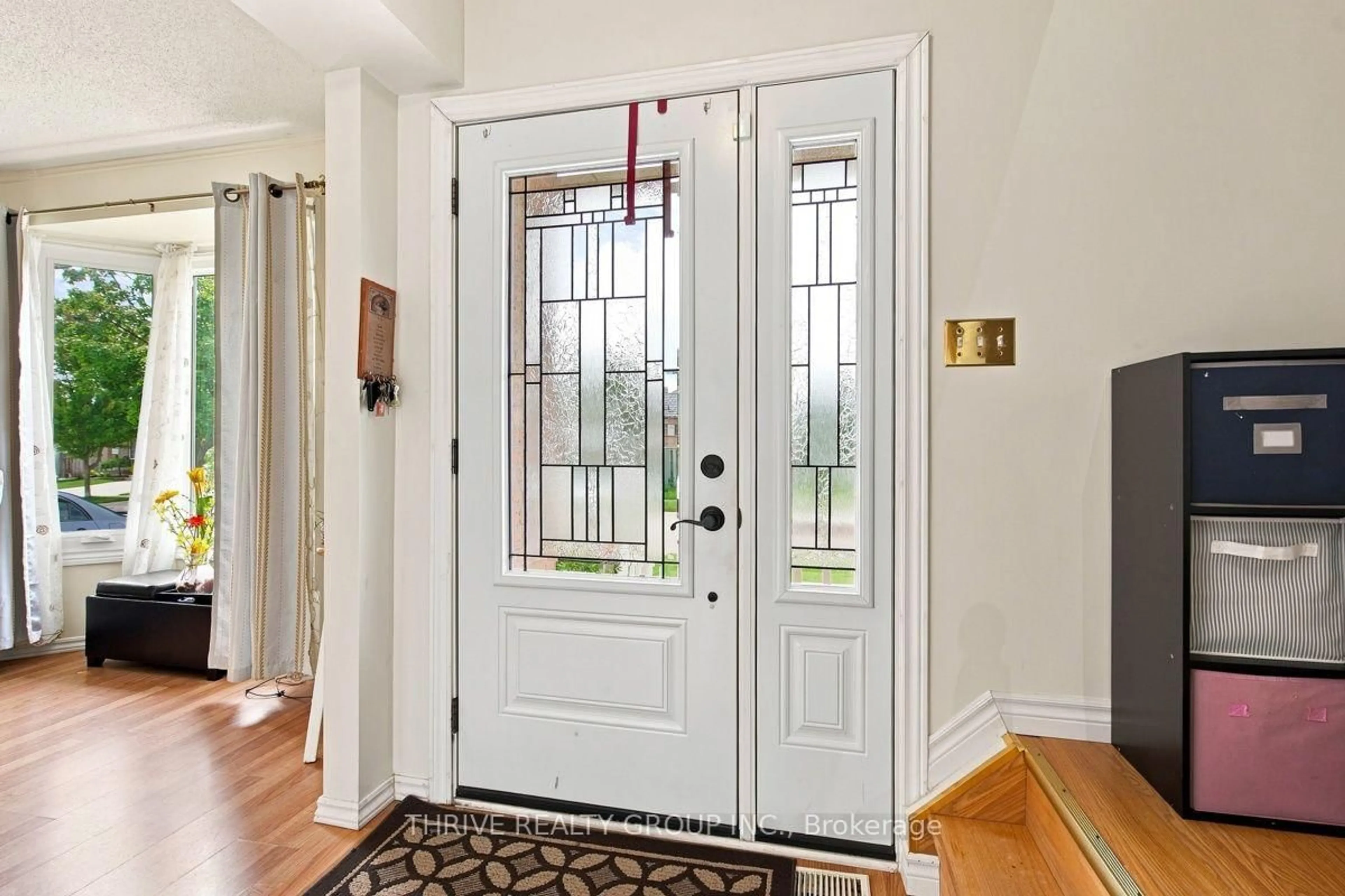 Indoor entryway for 1 Tanner Dr, London East Ontario N5W 6B6